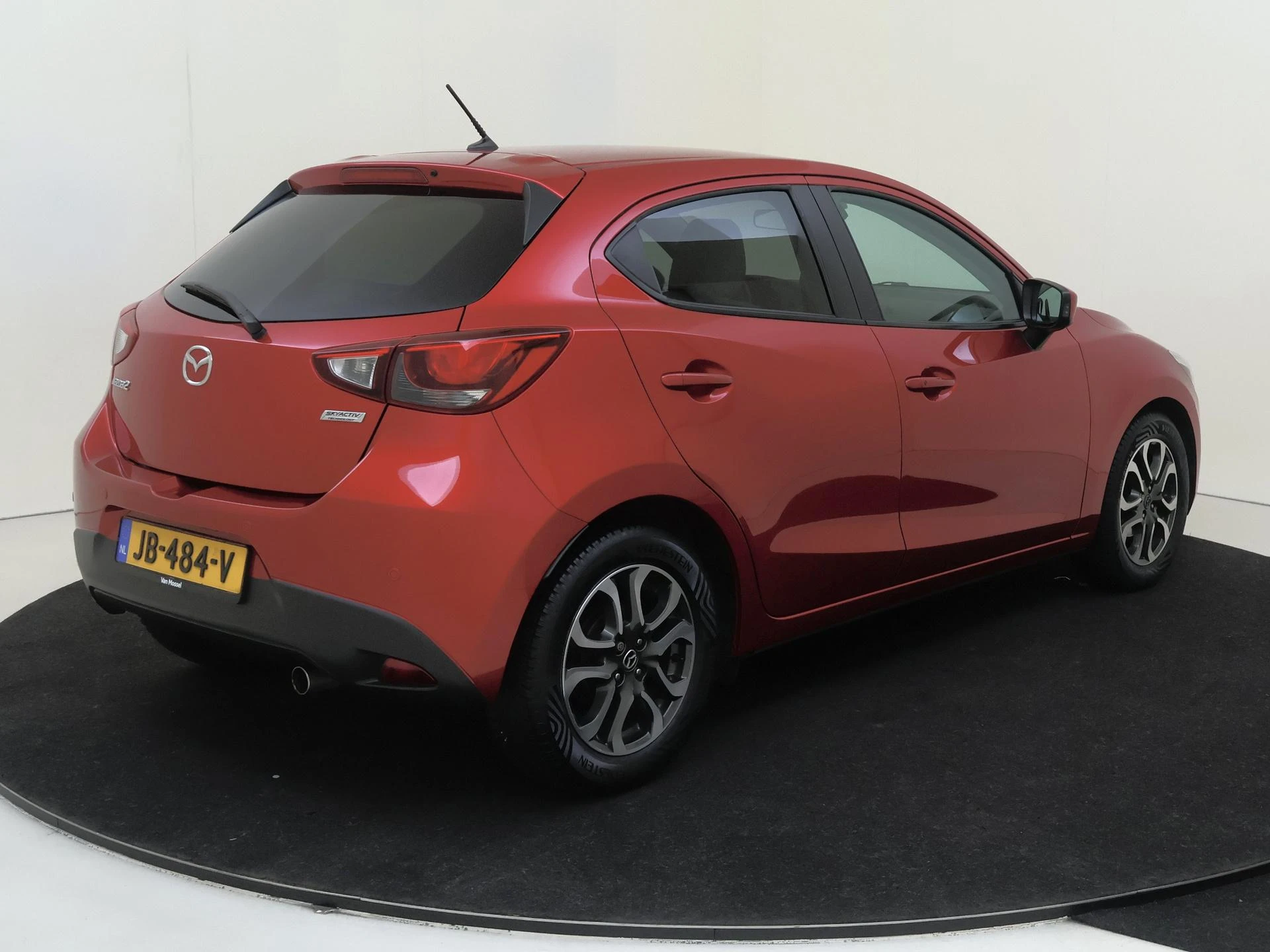 Mazda Mazda2