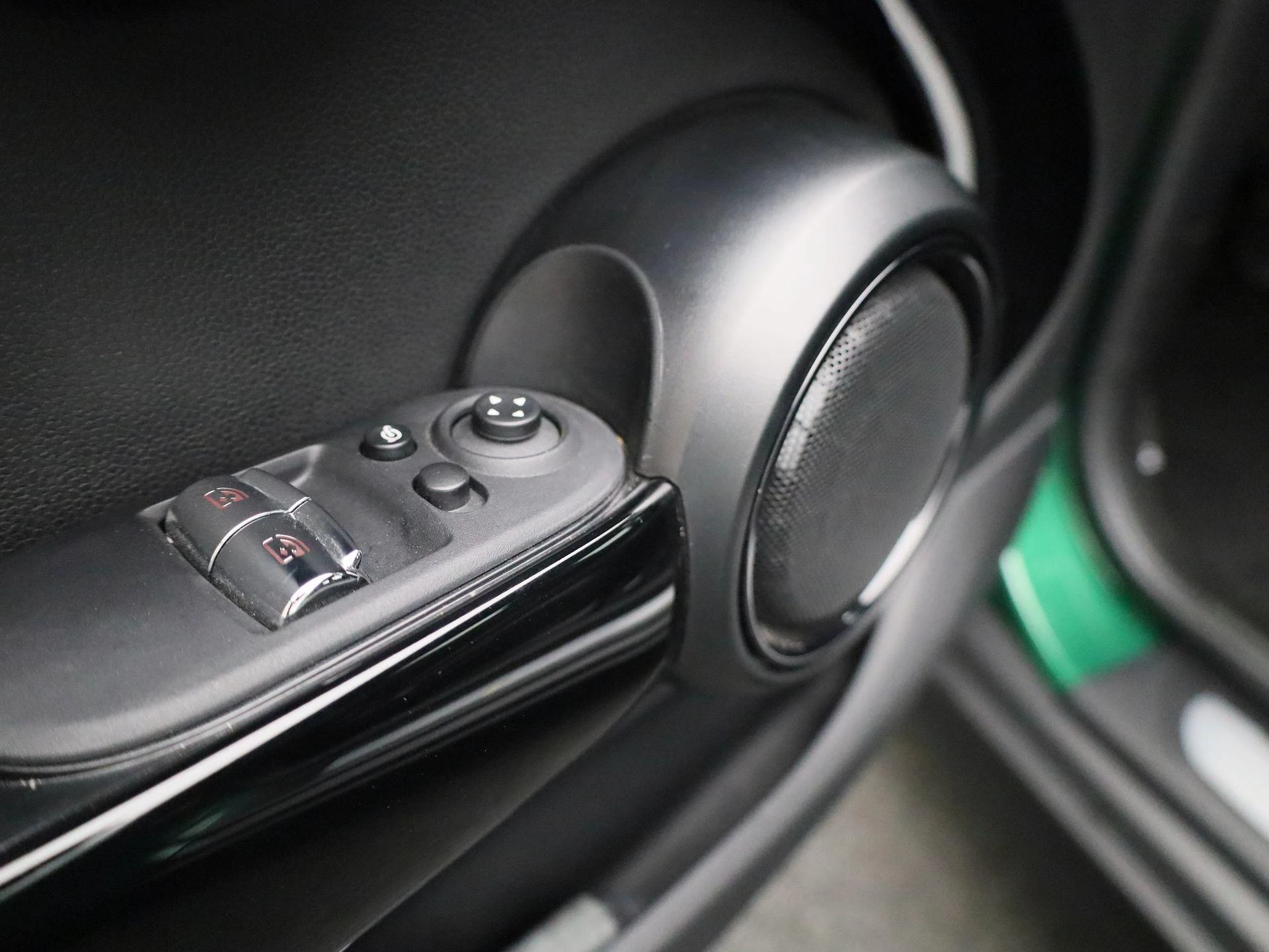 MINI-Electric-image-32