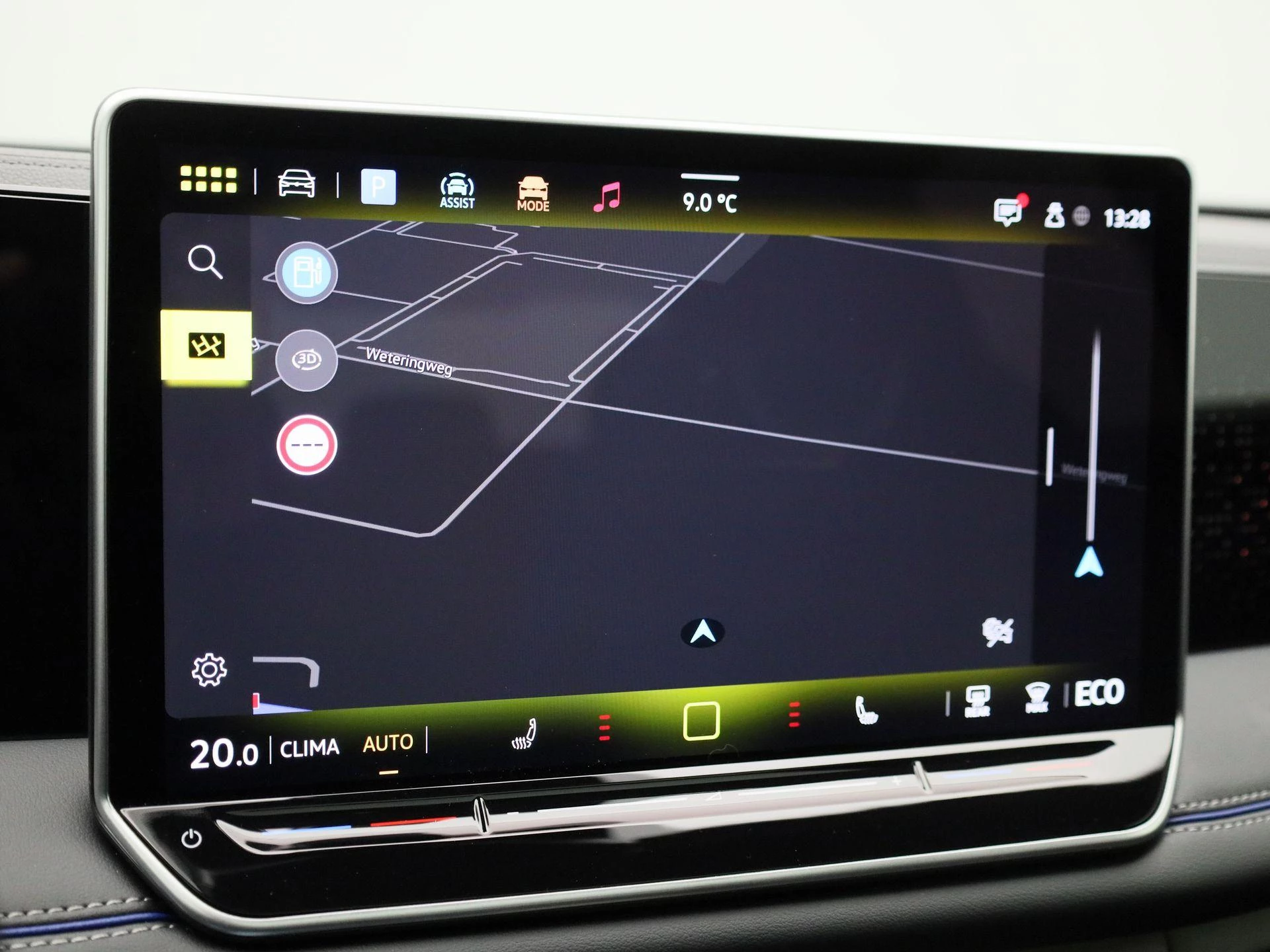 Volkswagen-Tiguan-image-21