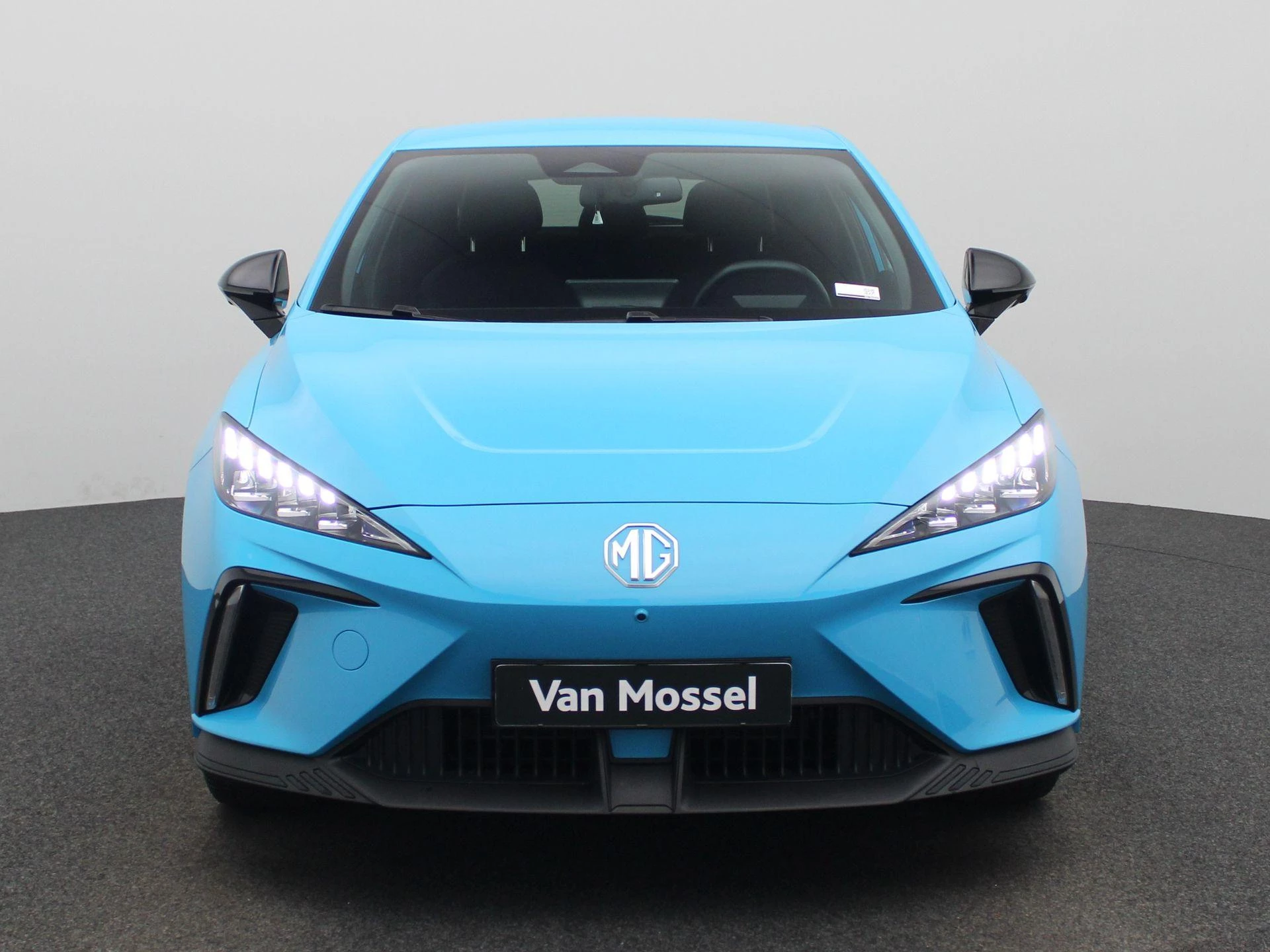 MG MG4 64 kWh Luxury