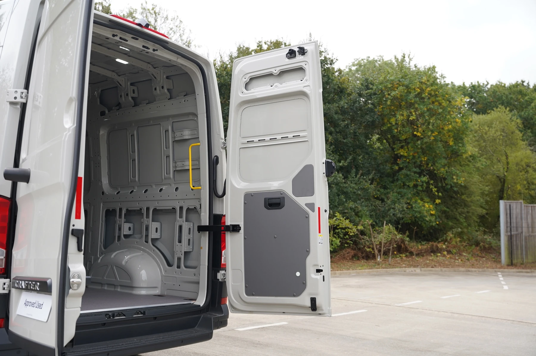 Volkswagen-Crafter-image-33