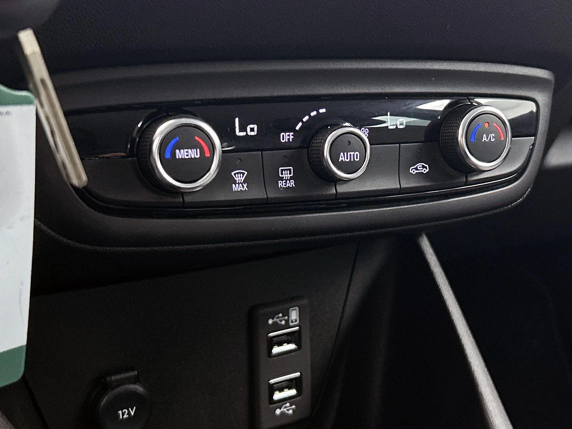 Opel-Crossland-image-19