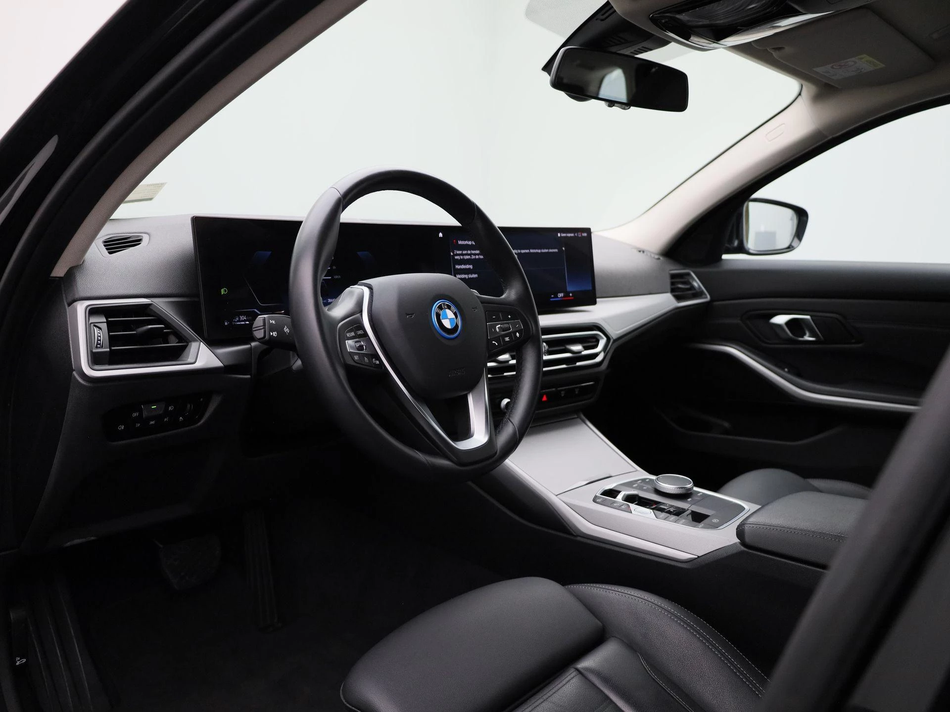 BMW-3 Serie-image-29
