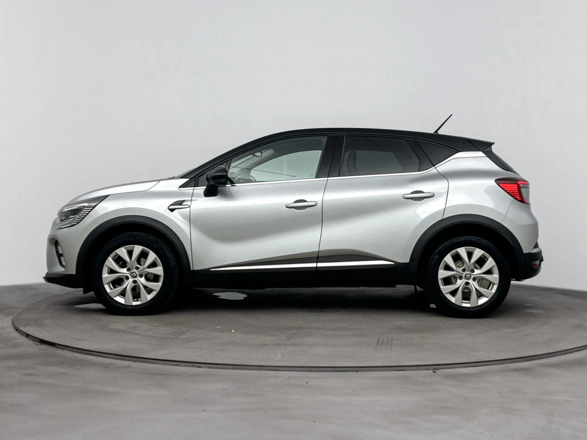 Renault Captur 1.3 TCe Intens 140PK