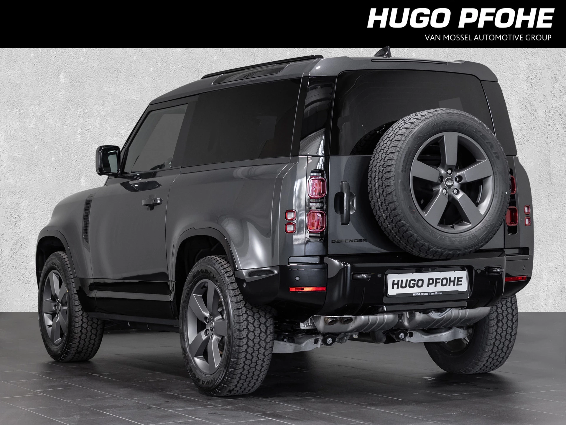 Land Rover-Defender-image-2