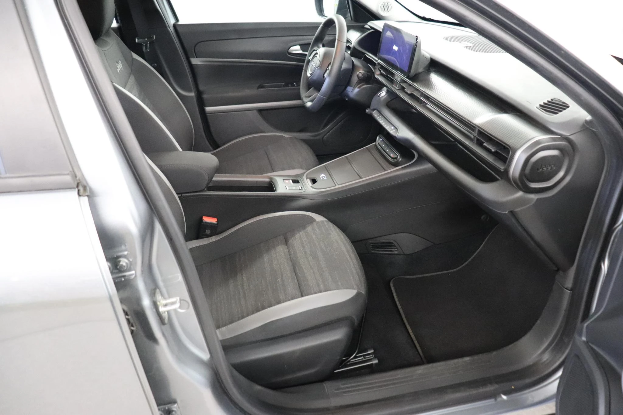 Jeep-Avenger-image-7