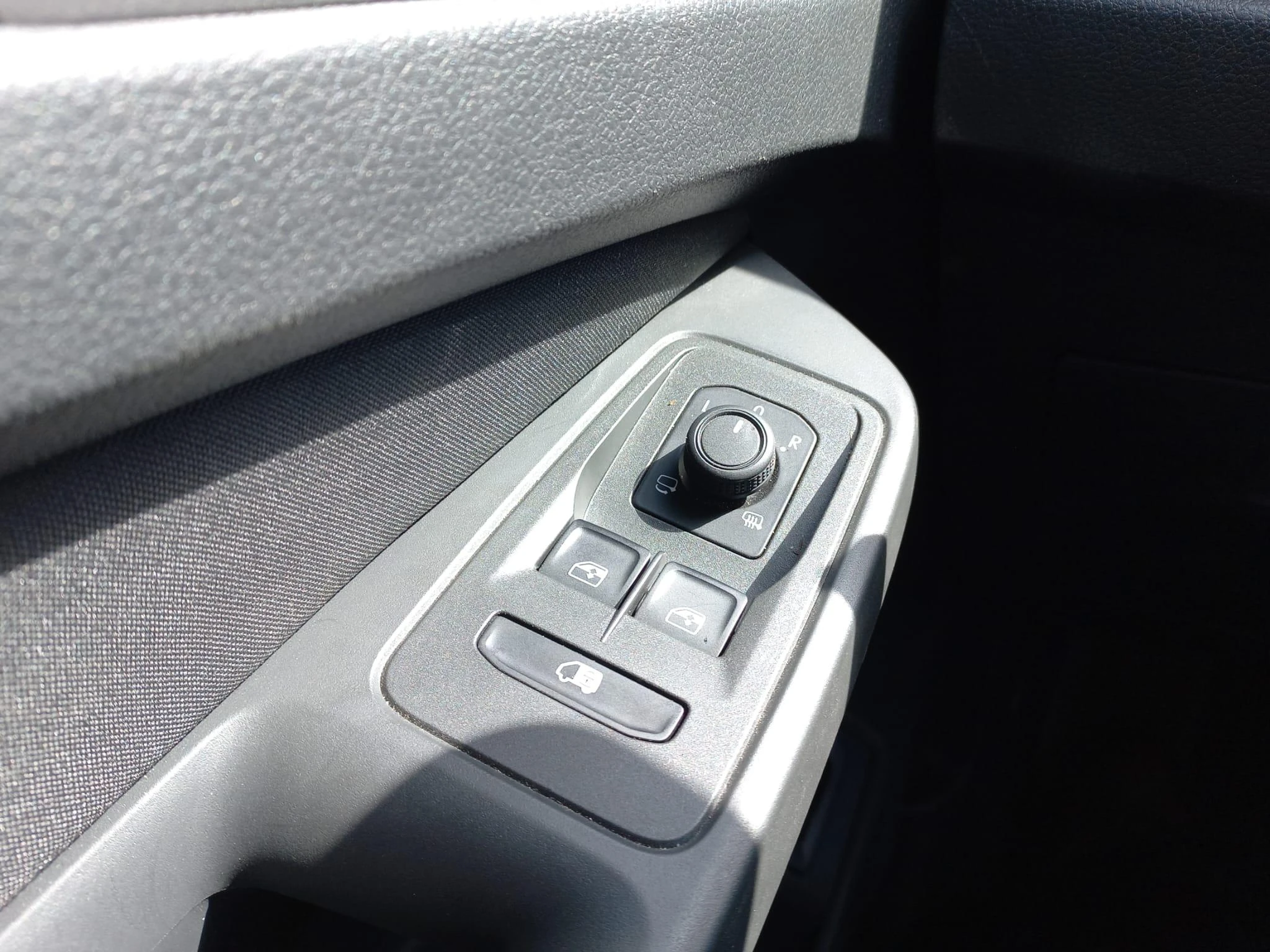 Ford-Transit Connect-image-13