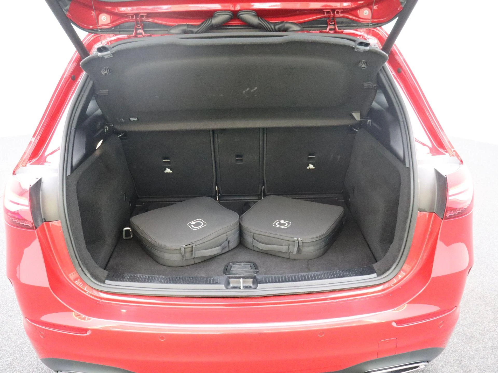 Mercedes-Benz-Classe B-image-21