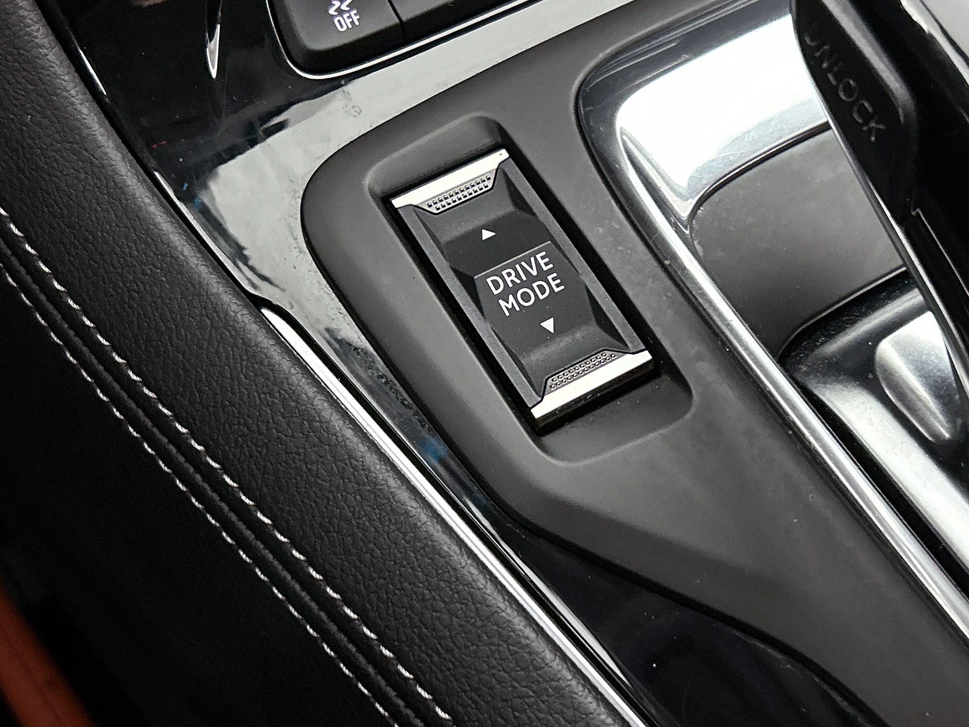 Opel-Grandland X-image-7