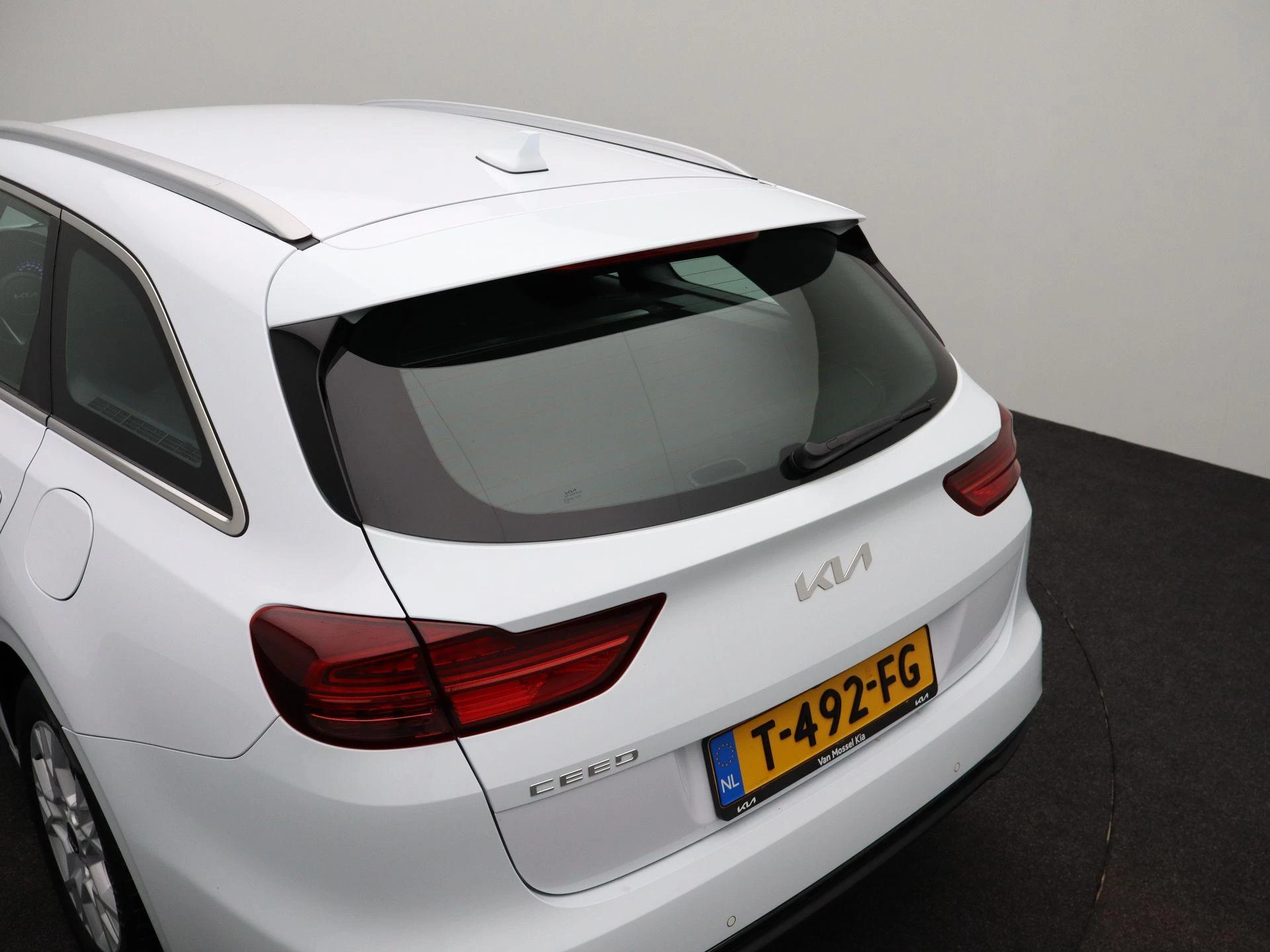 Kia-Ceed Sportswagon-image-36