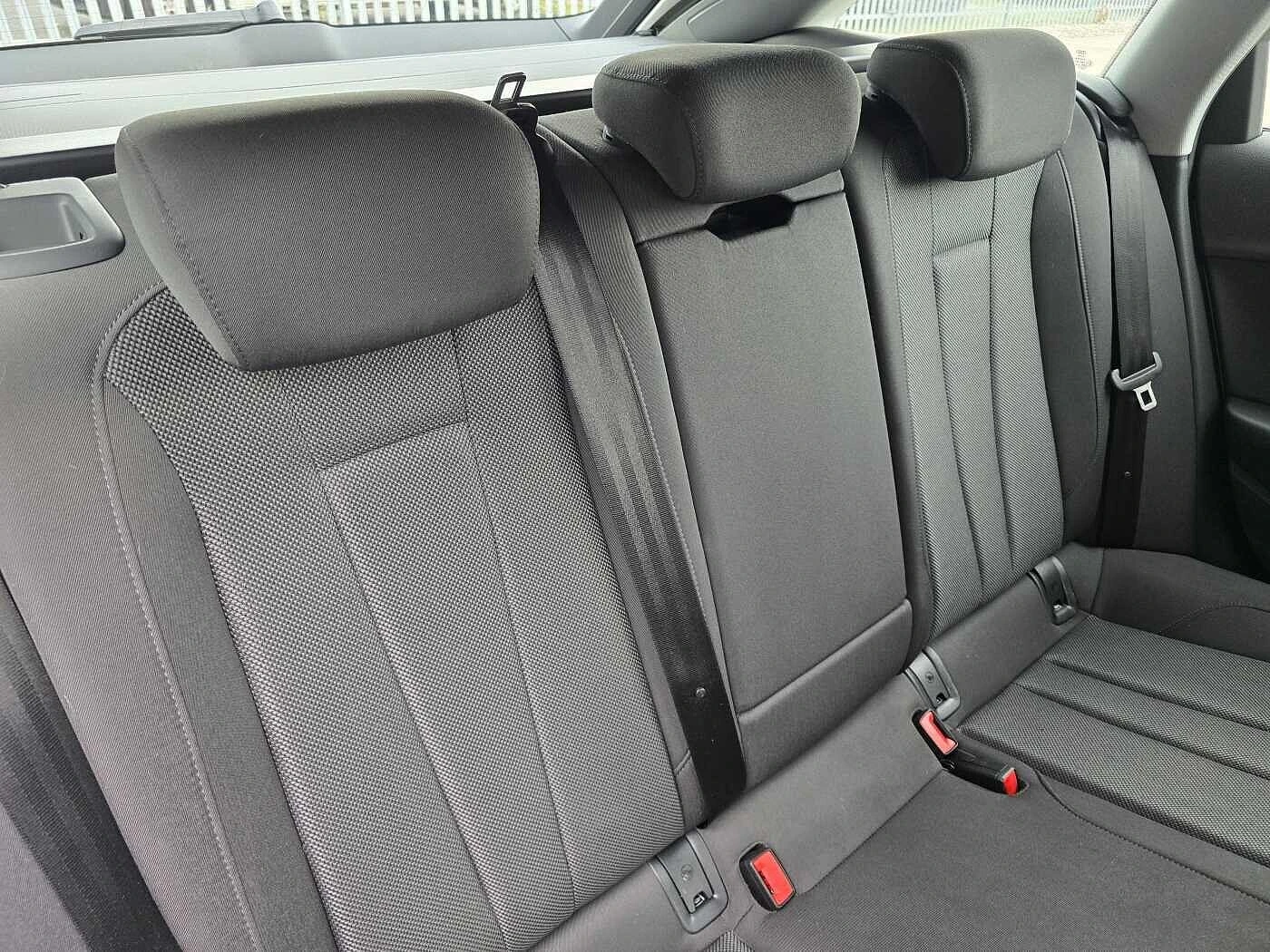 Audi-A4-image-15