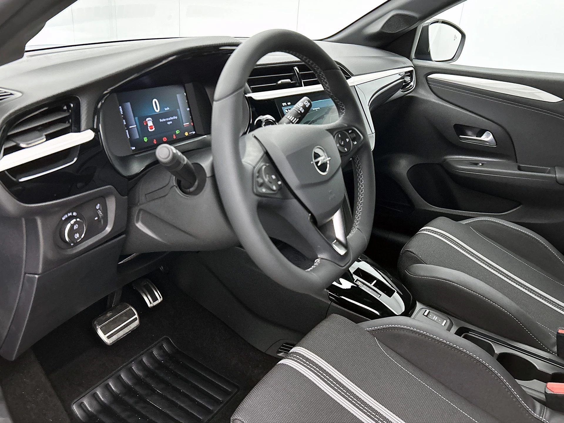 Opel-Corsa-image-19