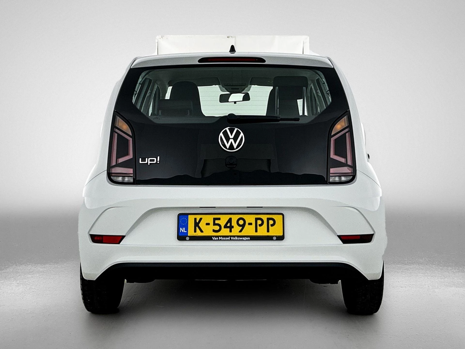 Volkswagen-up!-image-2