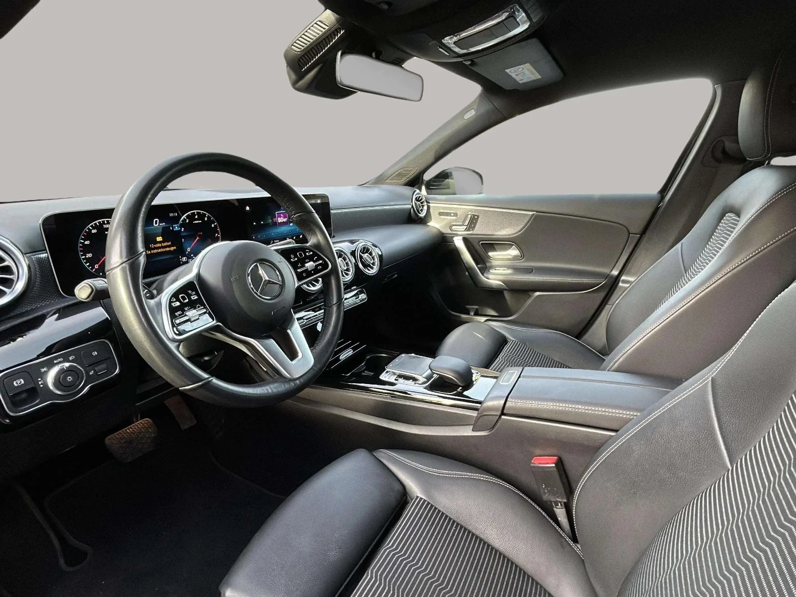 Mercedes-Benz-A-Klasse-image-8