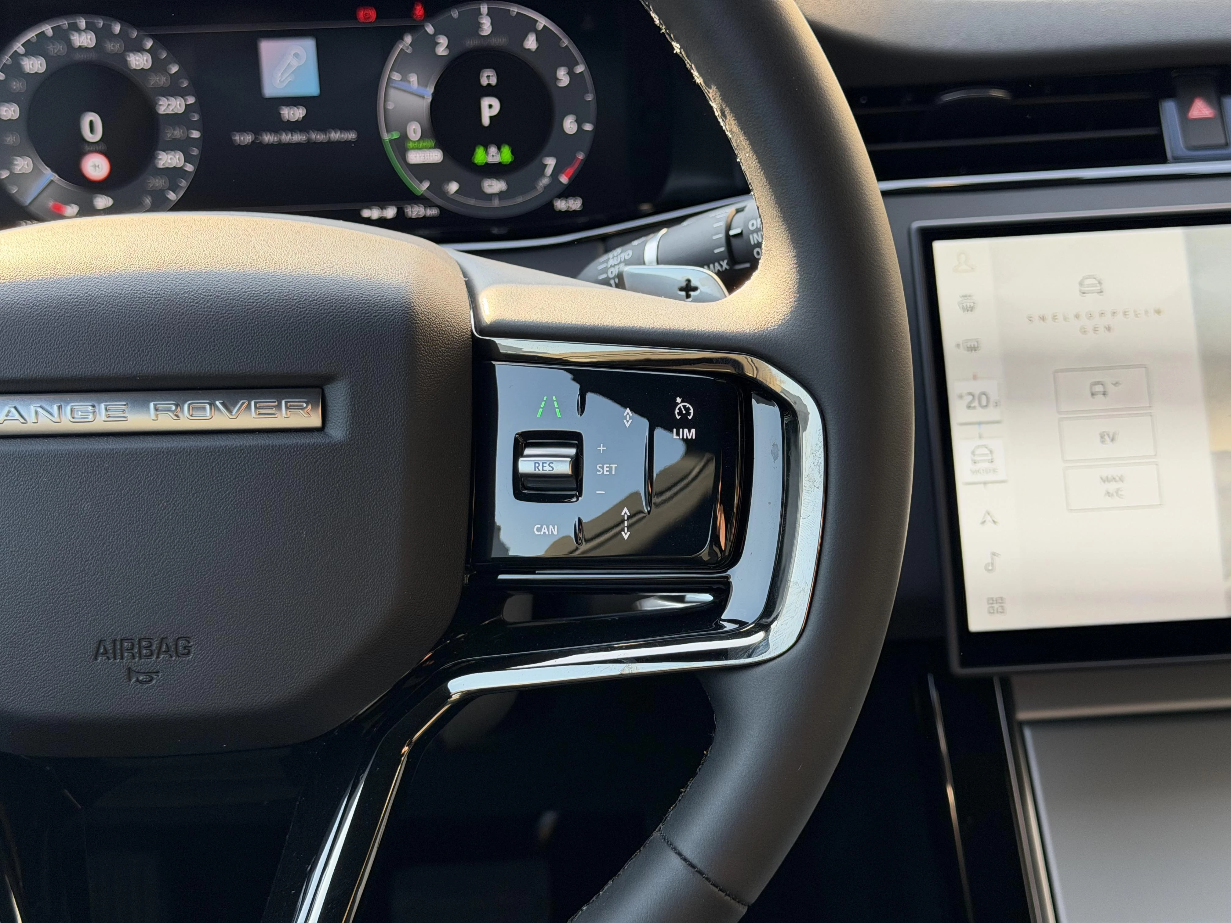 Land Rover Range Rover Evoque PHEV S