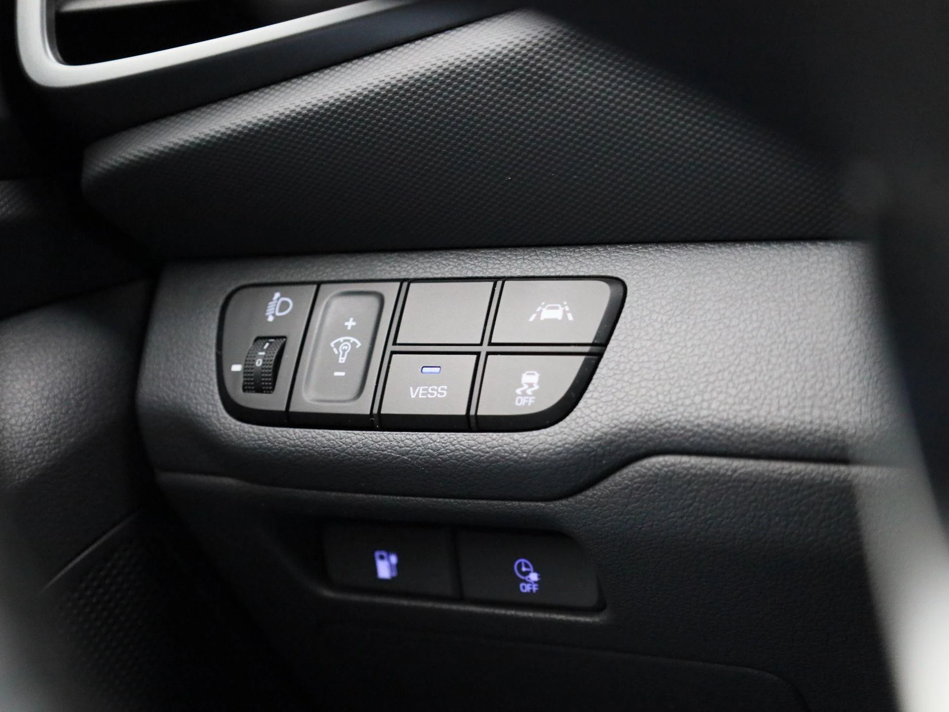 Hyundai-IONIQ-image-28
