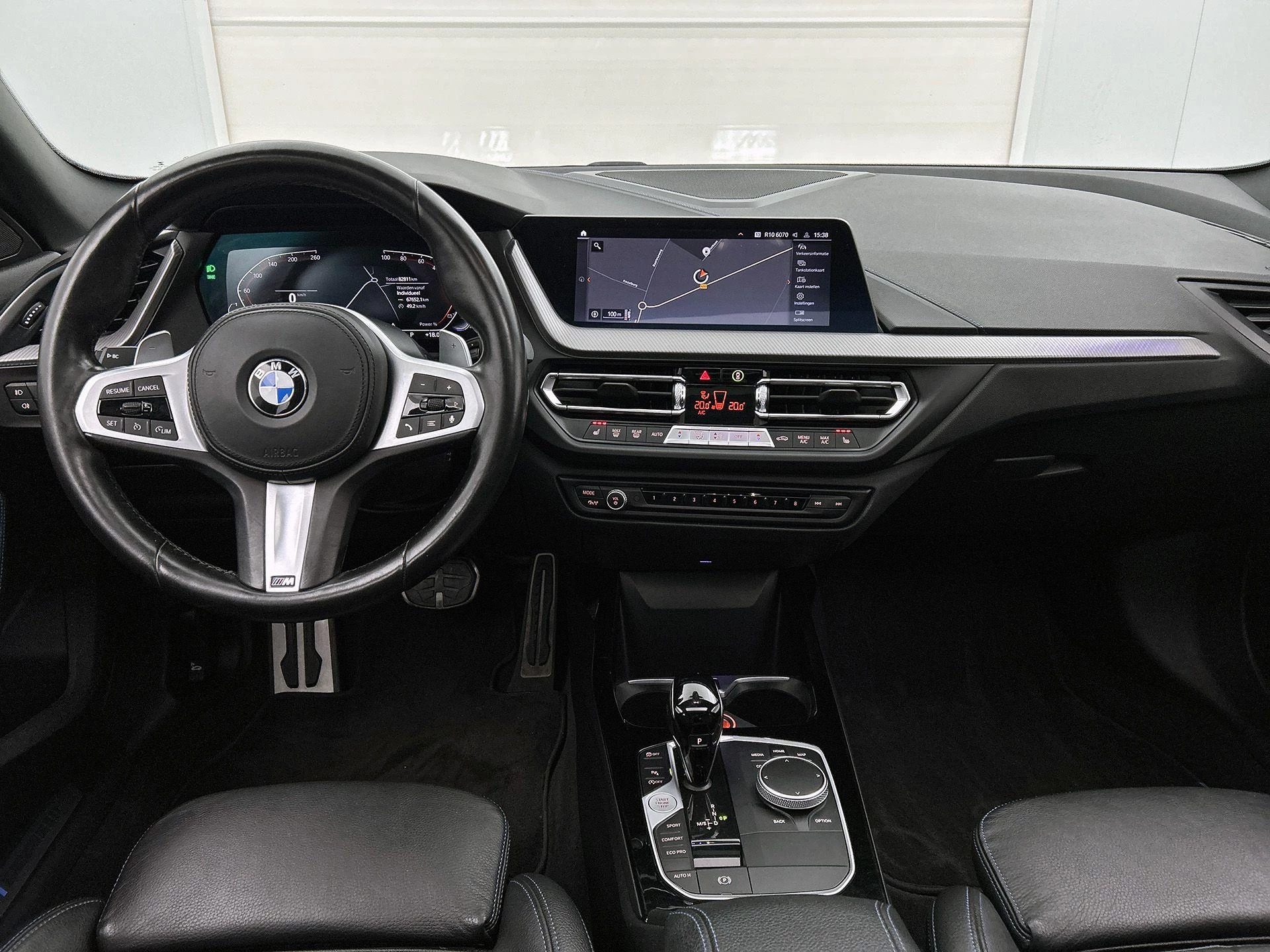 BMW-2 Serie-image-25