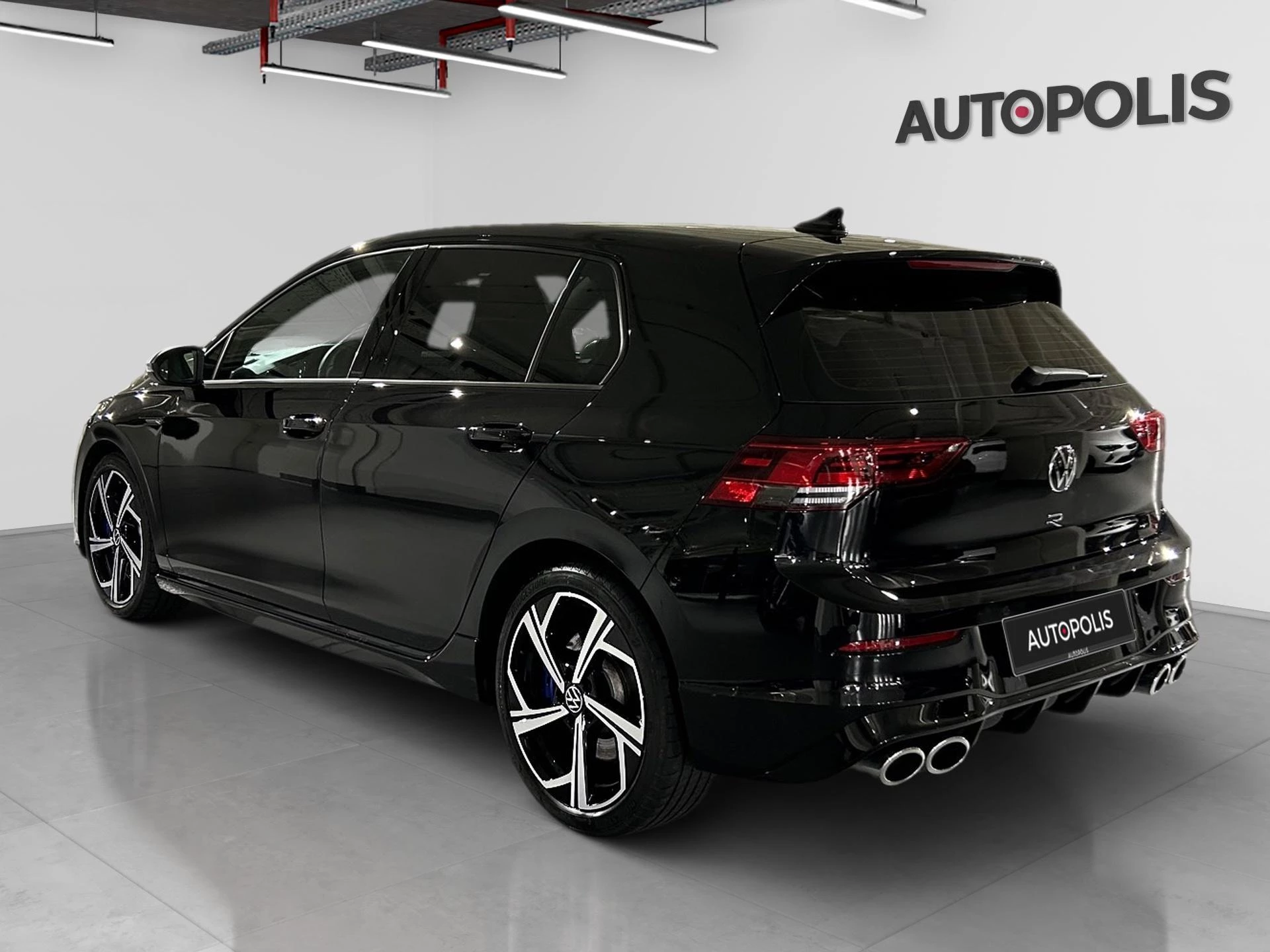 Volkswagen-Golf-image-12