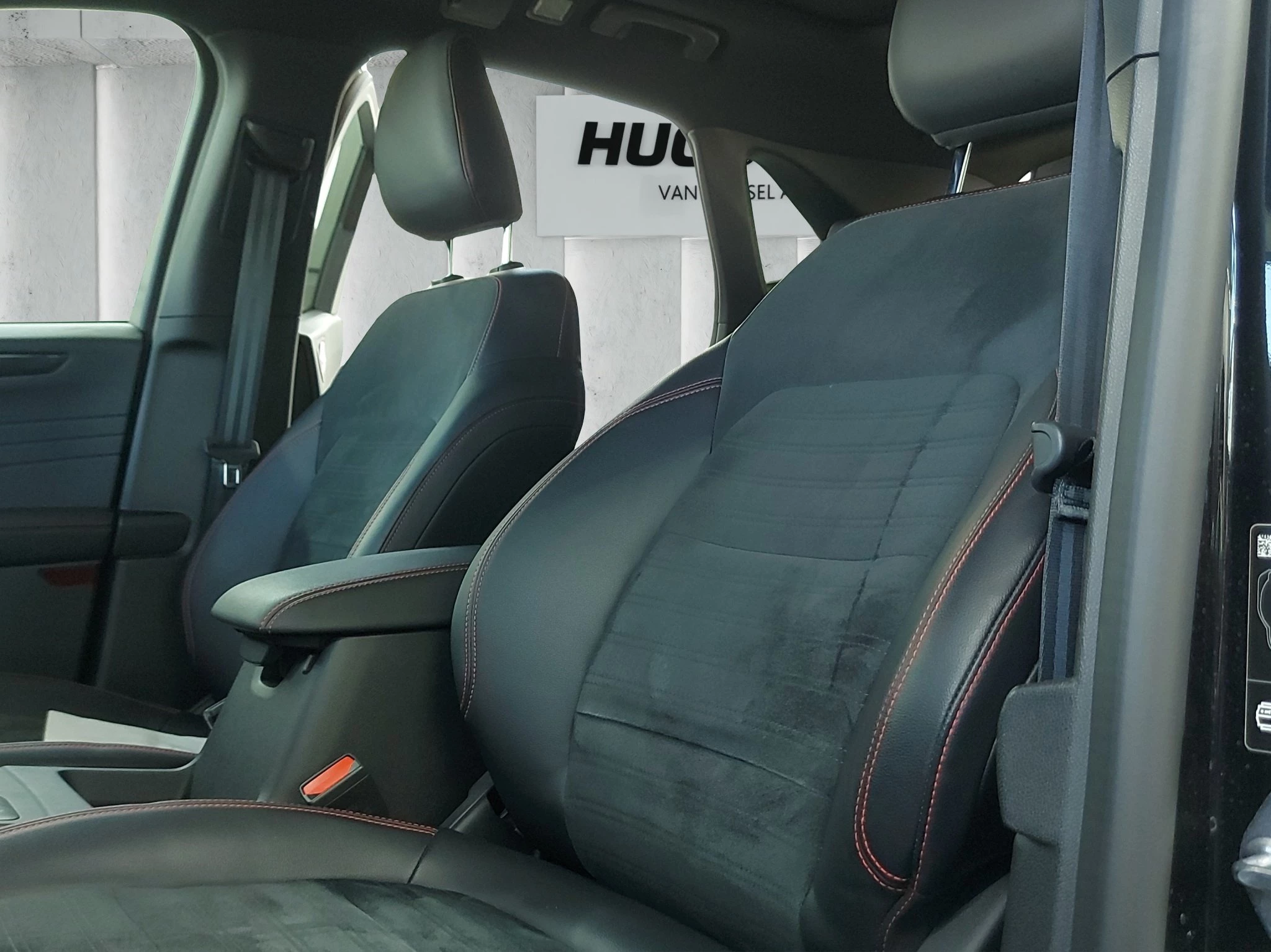 Ford-Kuga-image-15