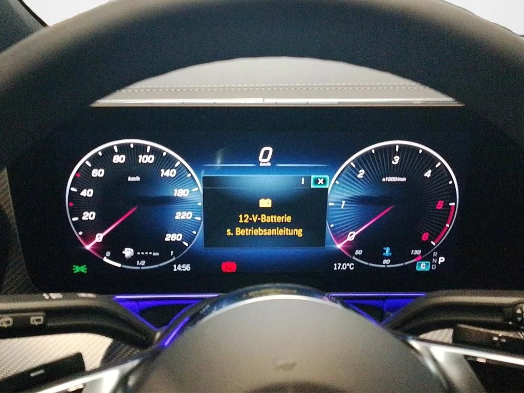 Mercedes-Benz-V-Klasse-image-13