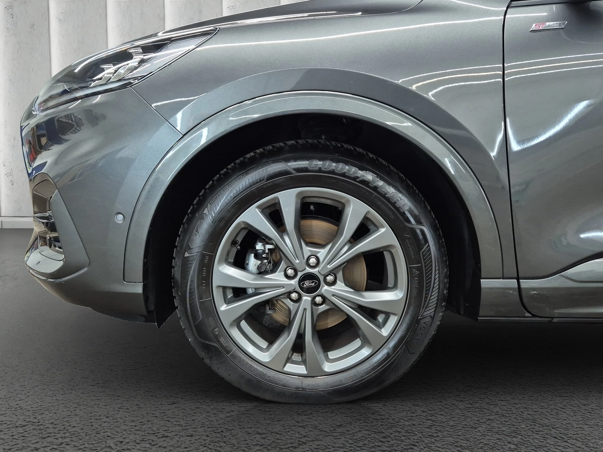 Ford-Kuga-image-8