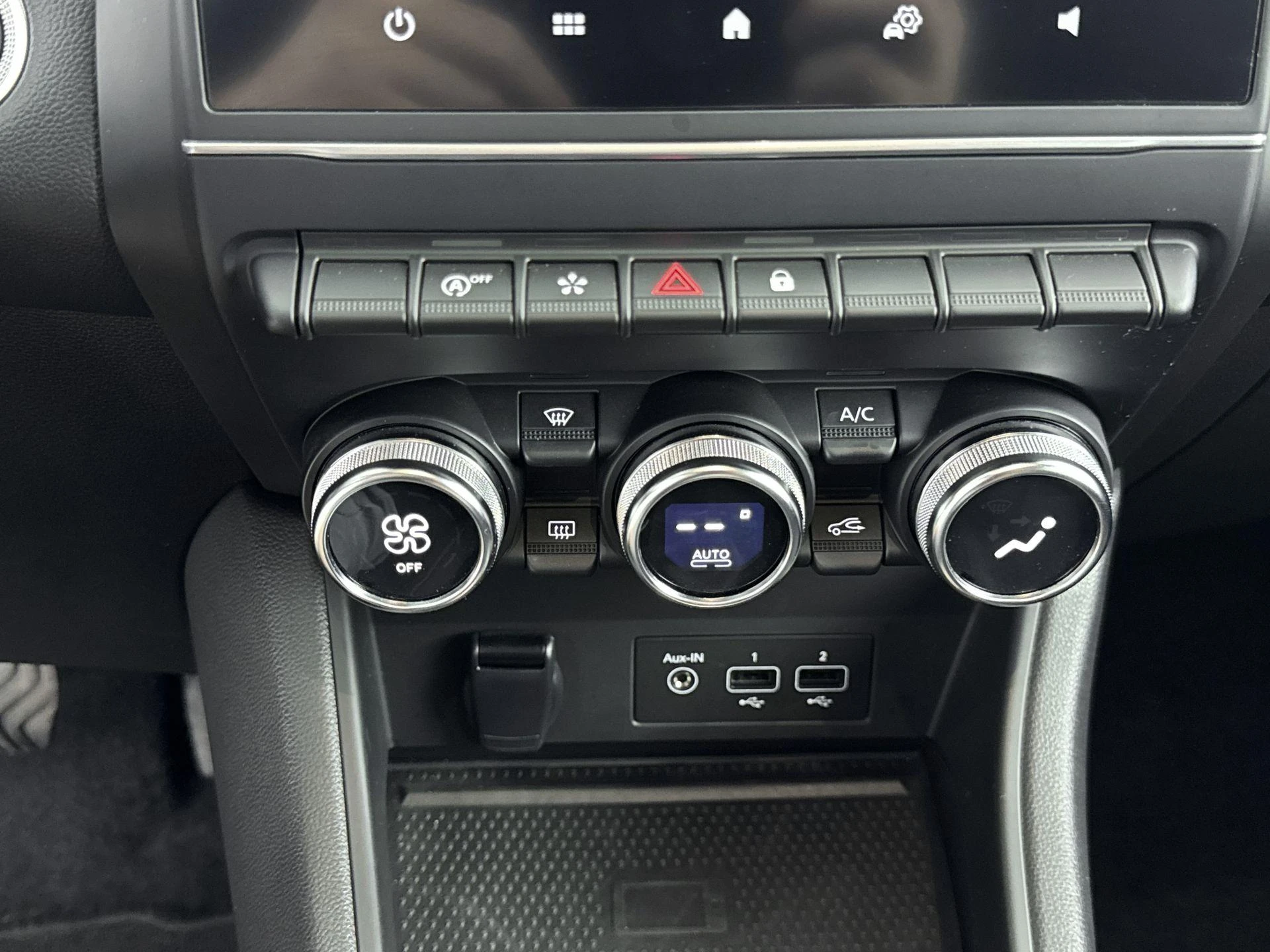 Renault-Captur-image-18