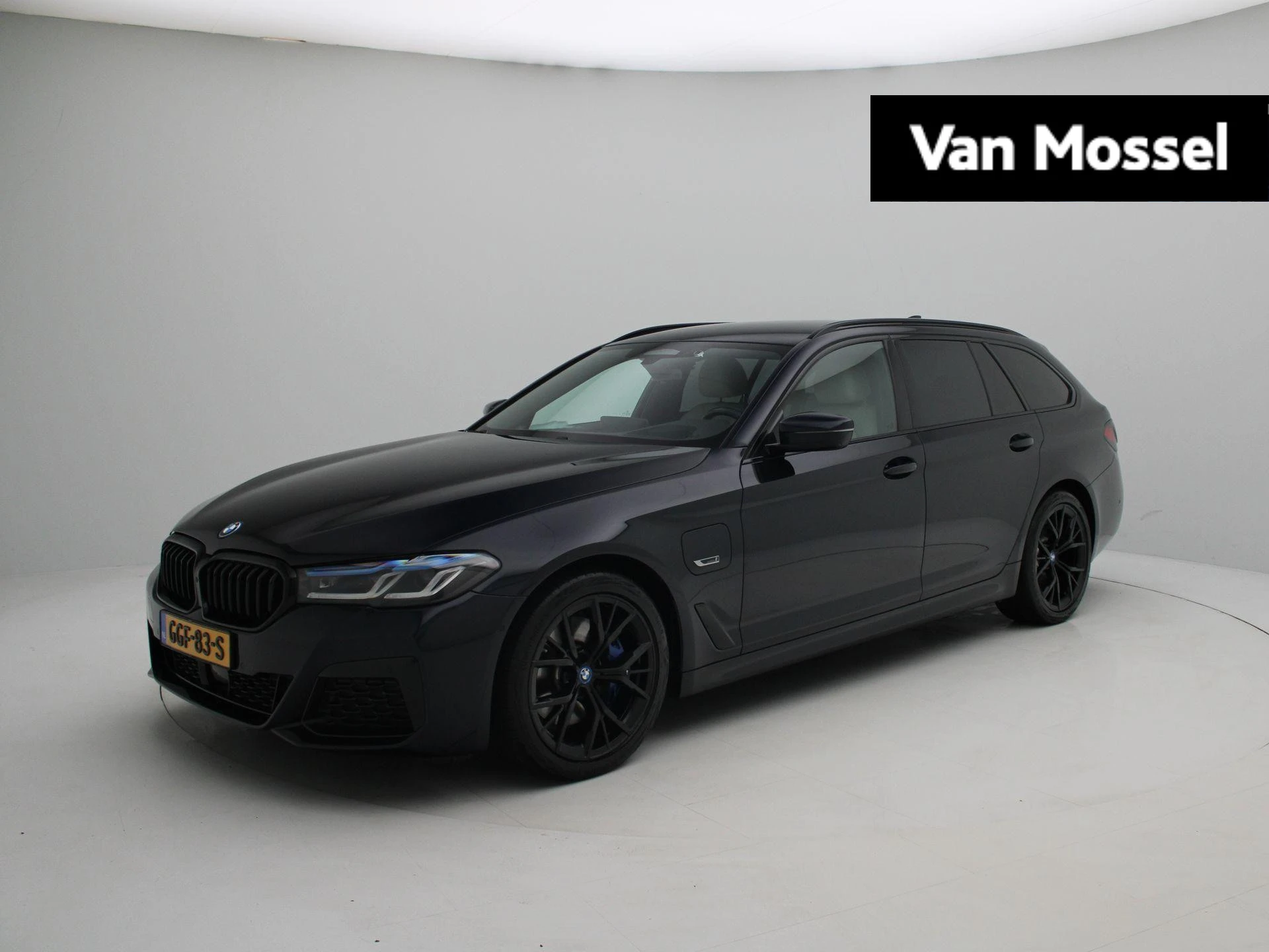 BMW-5 Serie-image-0