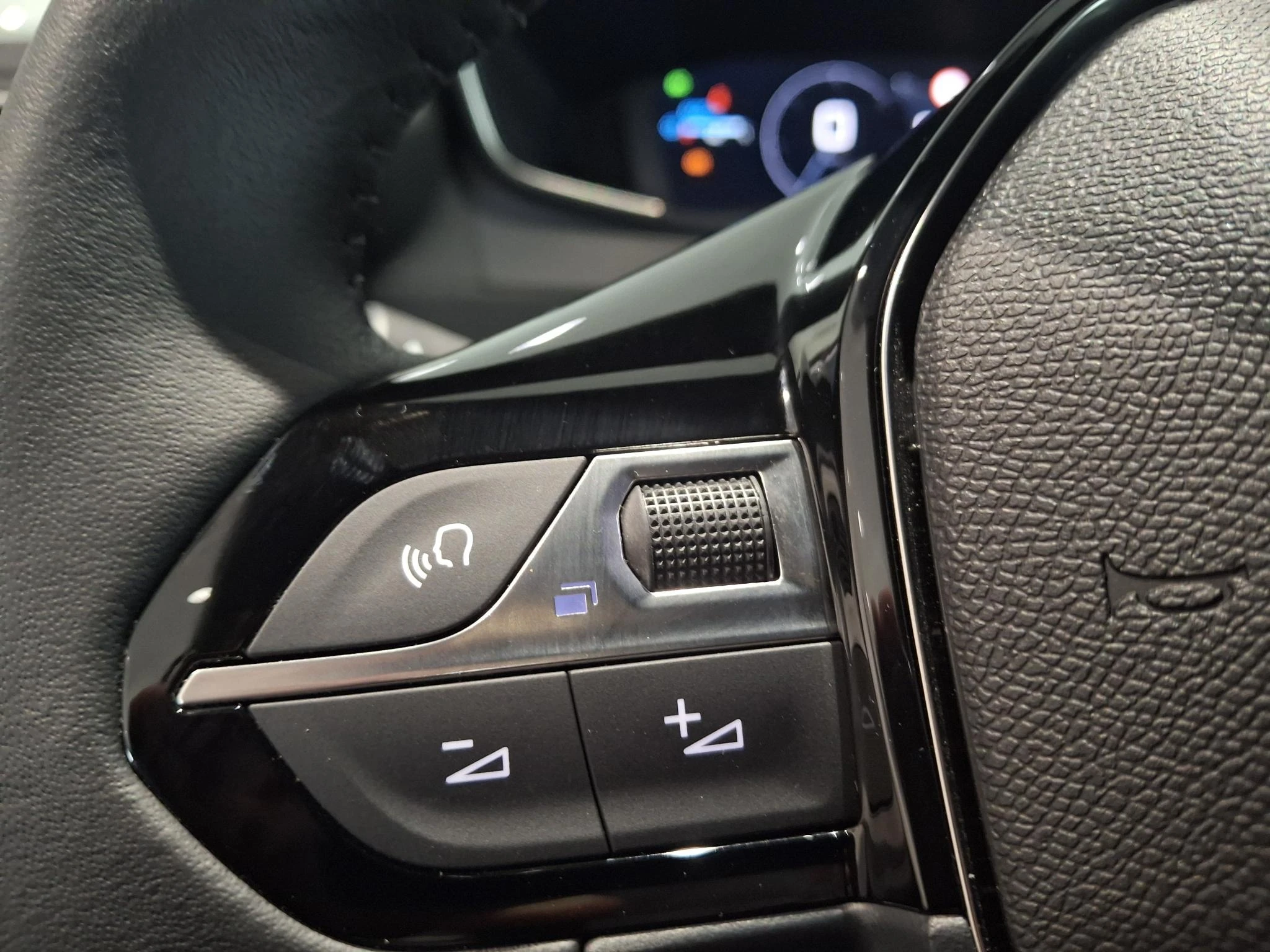Peugeot-2008-image-13