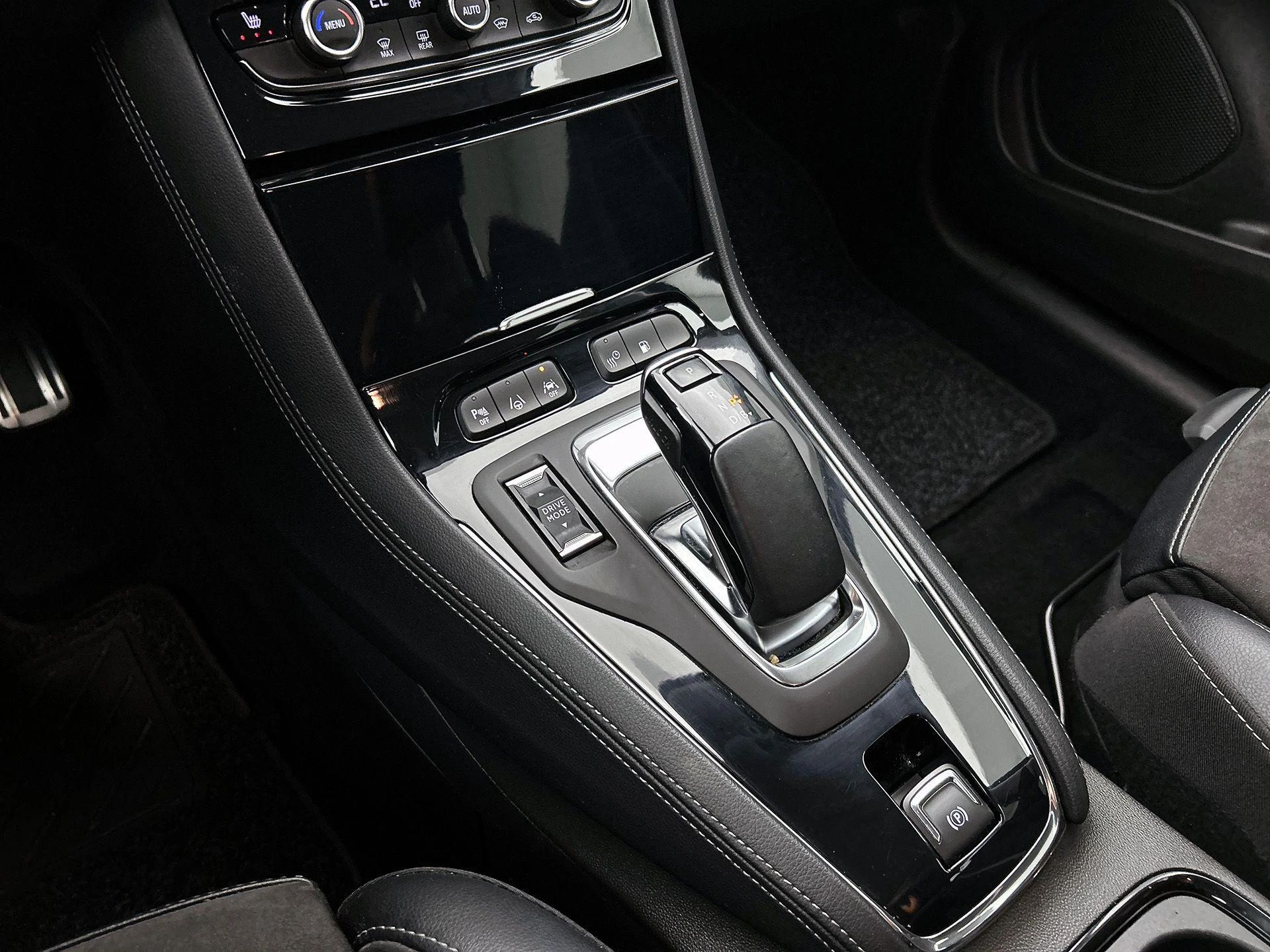 Opel-Grandland-image-9