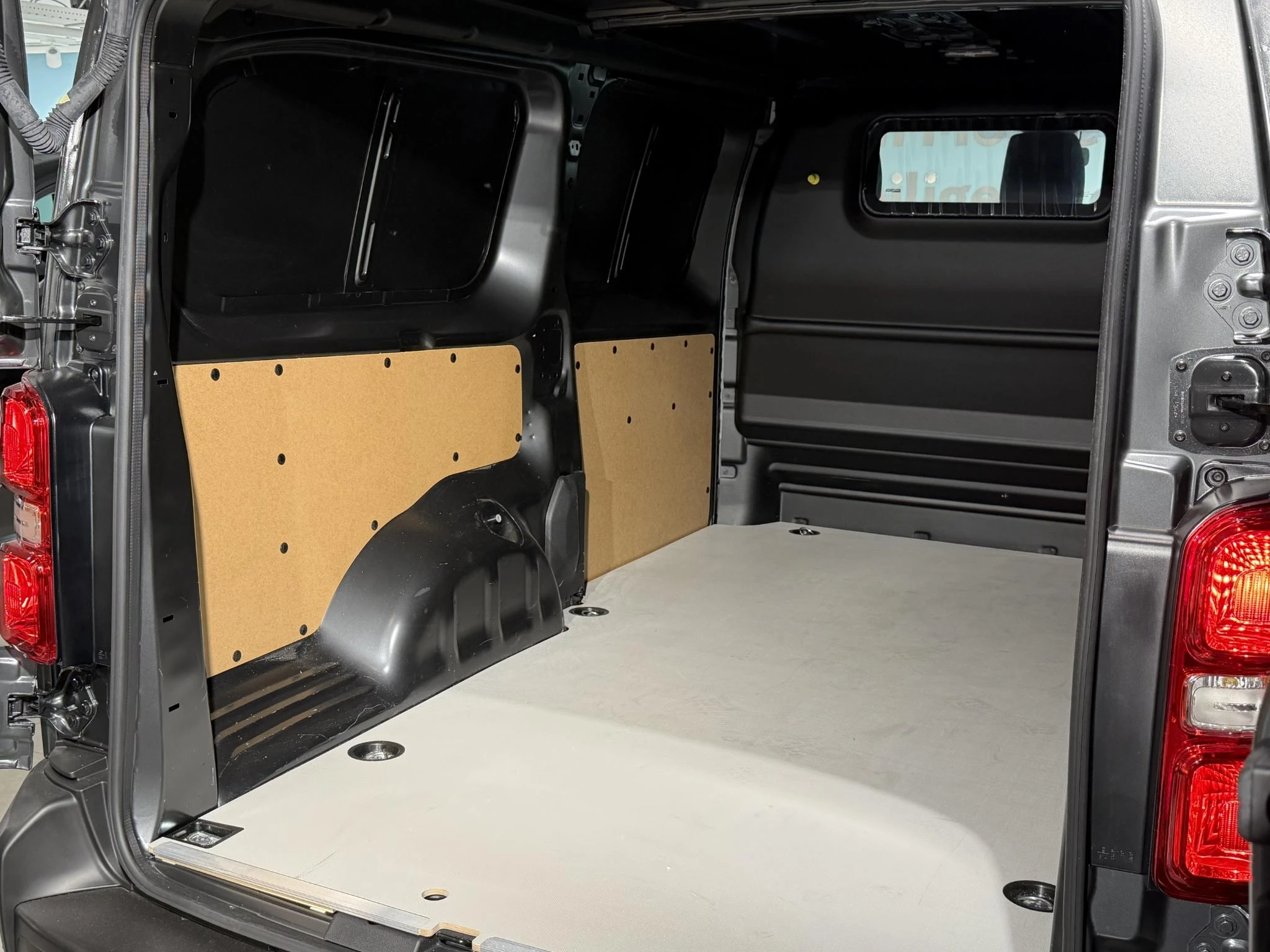 Citroën-Jumpy-image-15