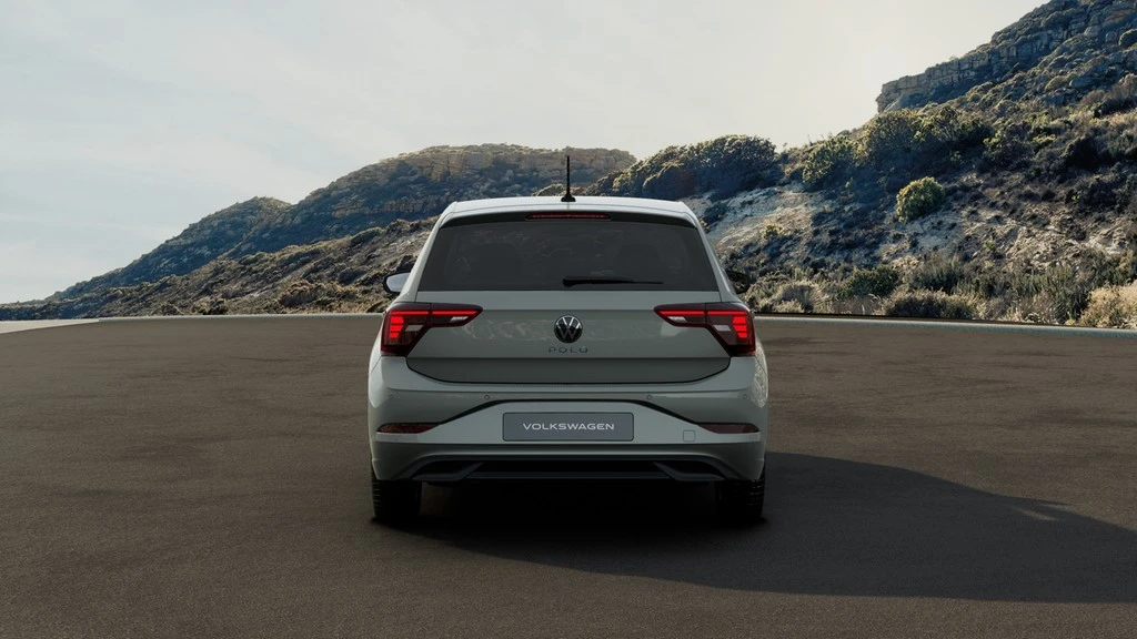Volkswagen-Polo-image-4