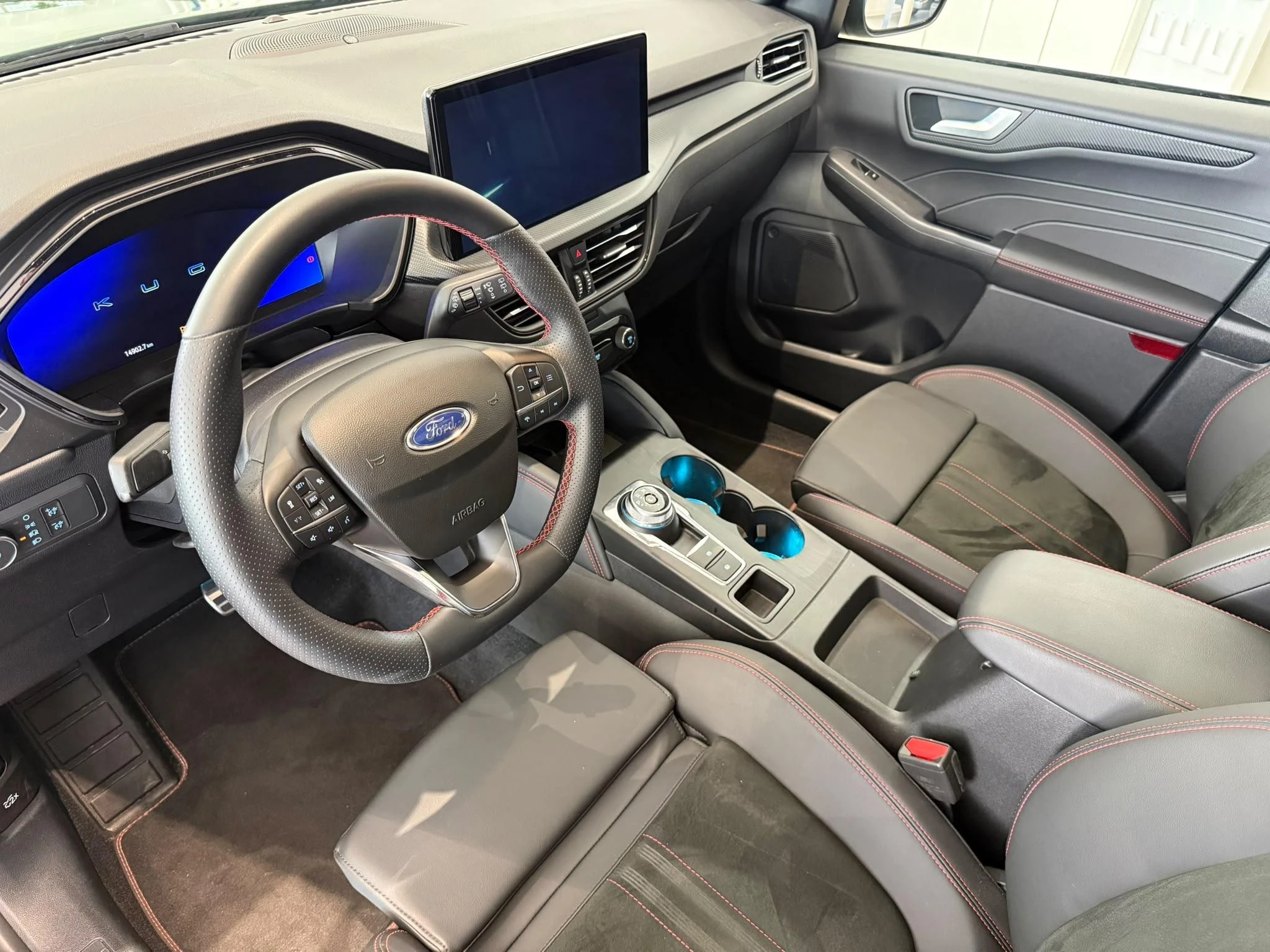 Ford-Kuga-image-10