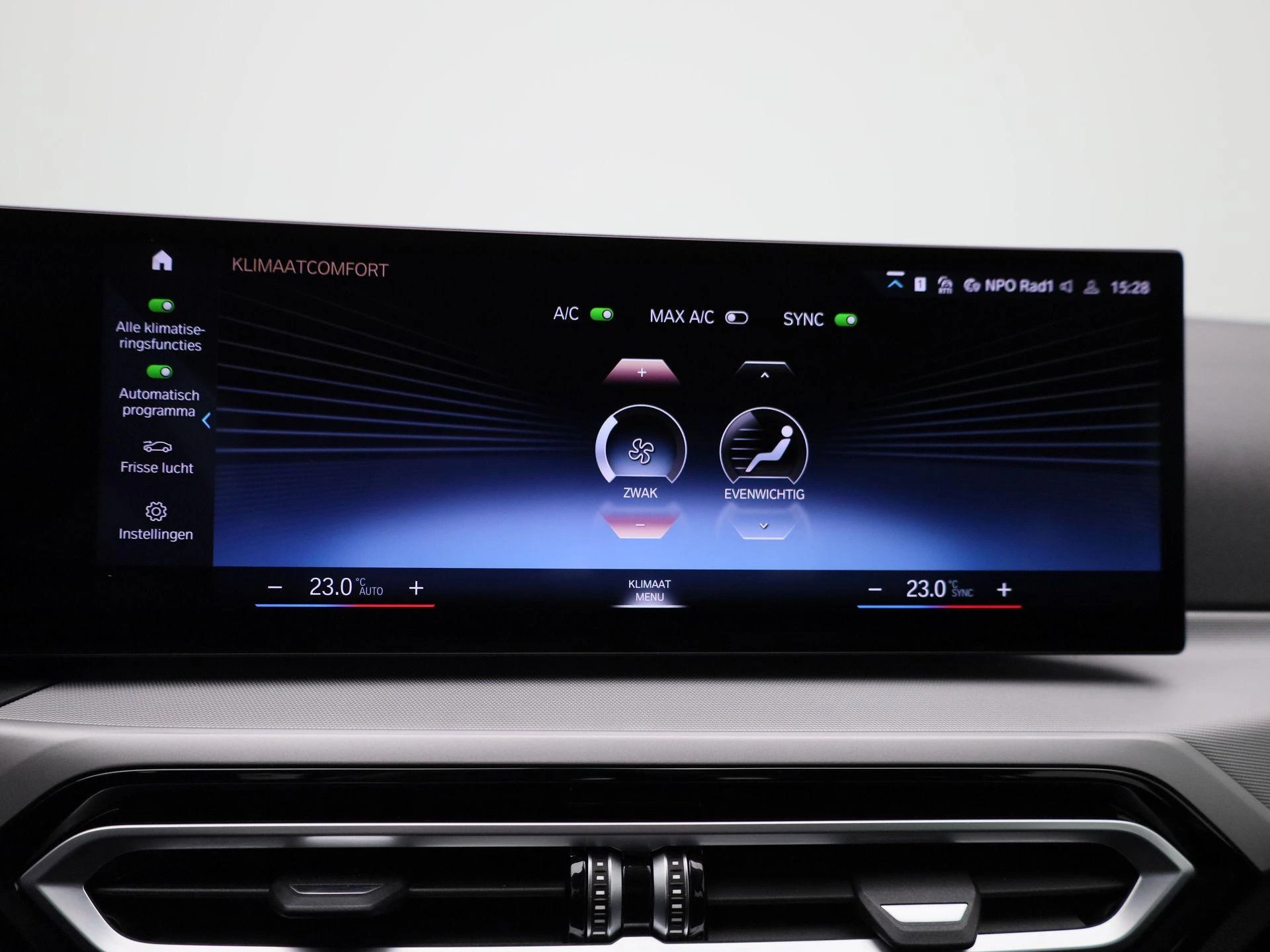 BMW-3 Serie-image-23