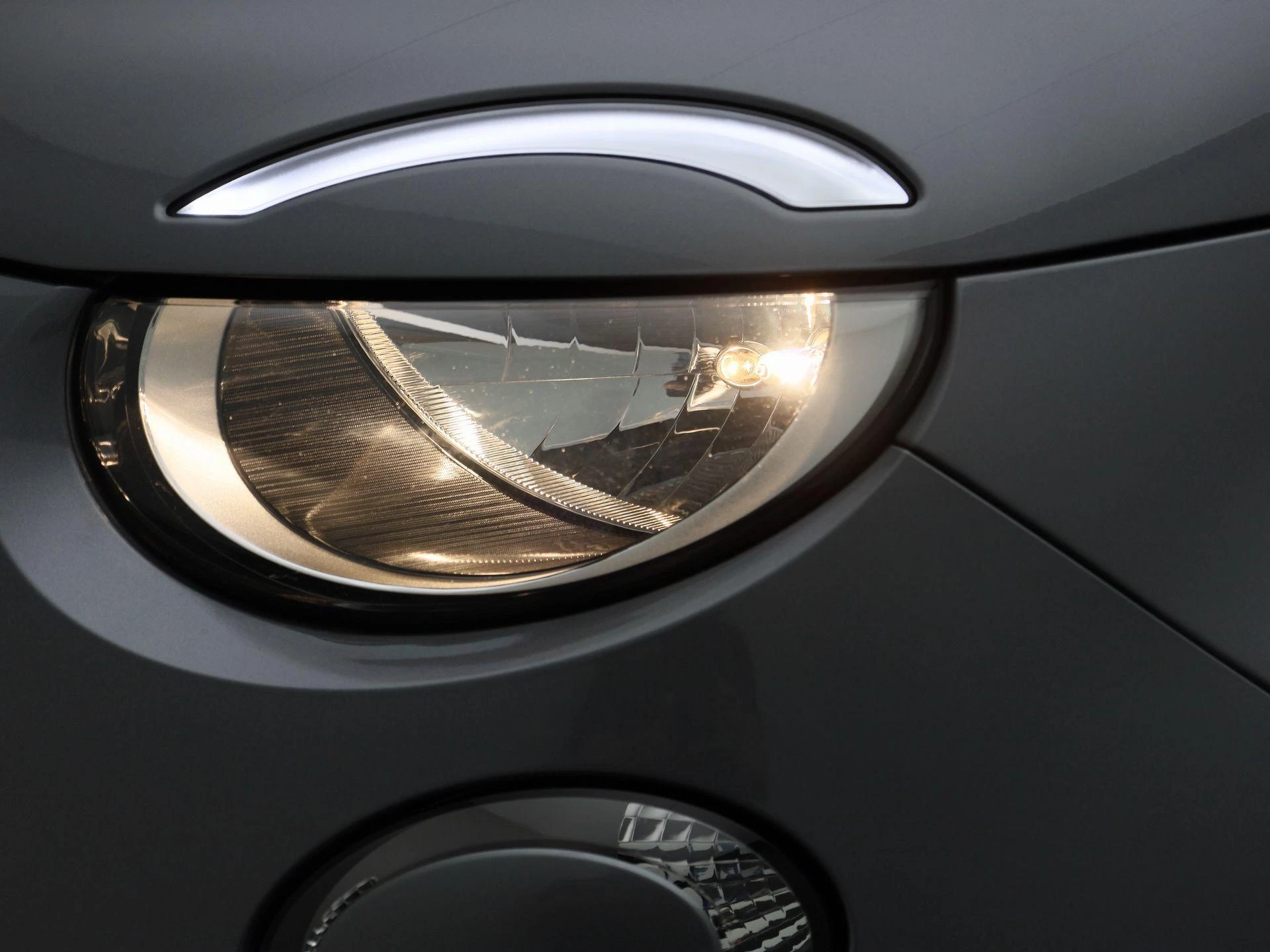 Fiat-500C-image-12