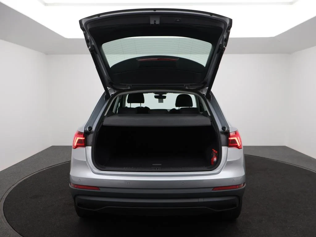 Audi-Q3-image-15