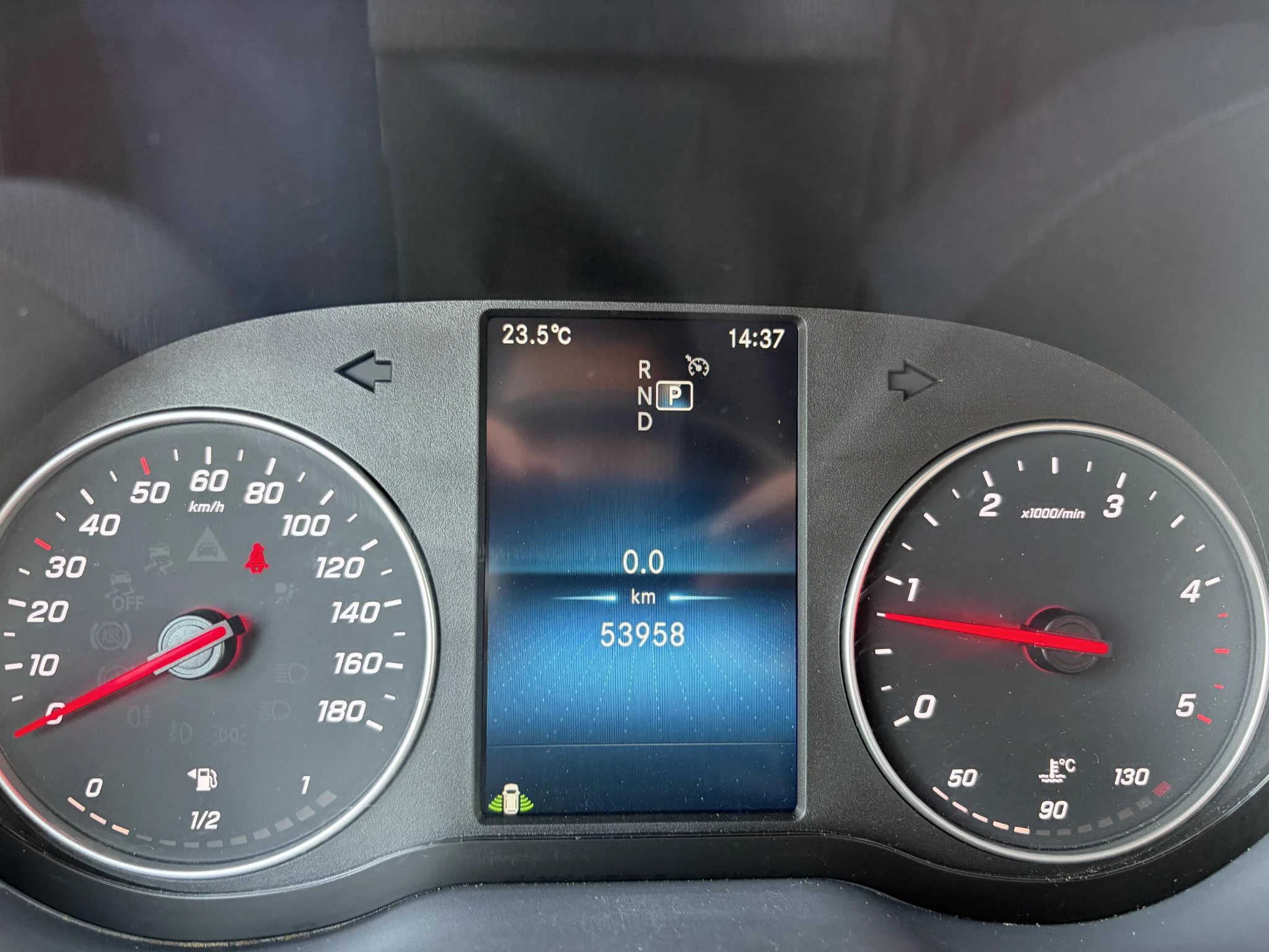 Mercedes-Benz Sprinter 319 CDI GB L2 RWD 3.5T