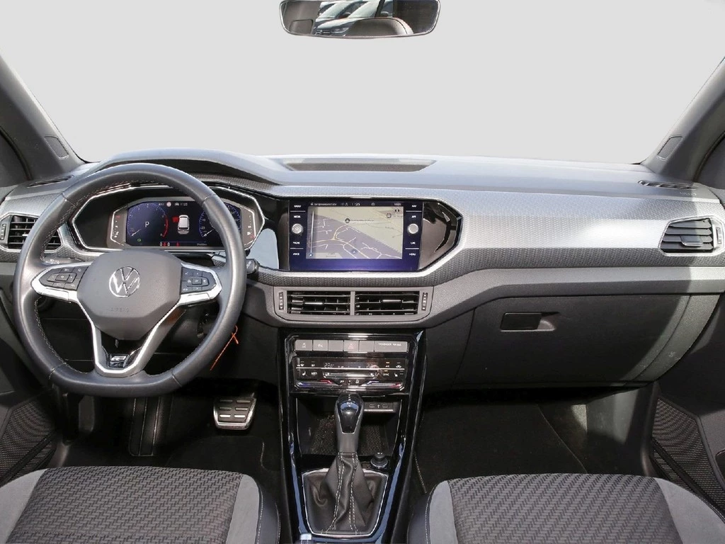 Volkswagen-T-Cross-image-12
