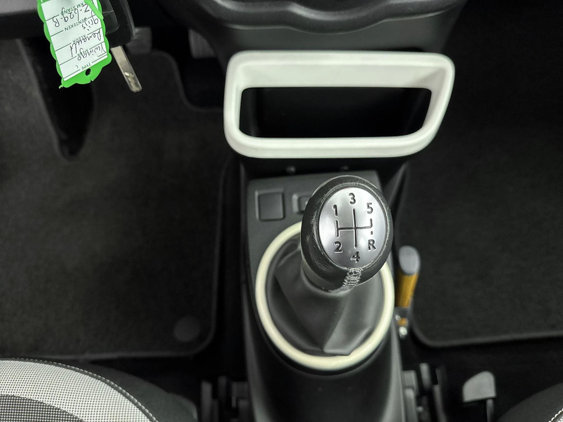 Renault-Twingo-image-22