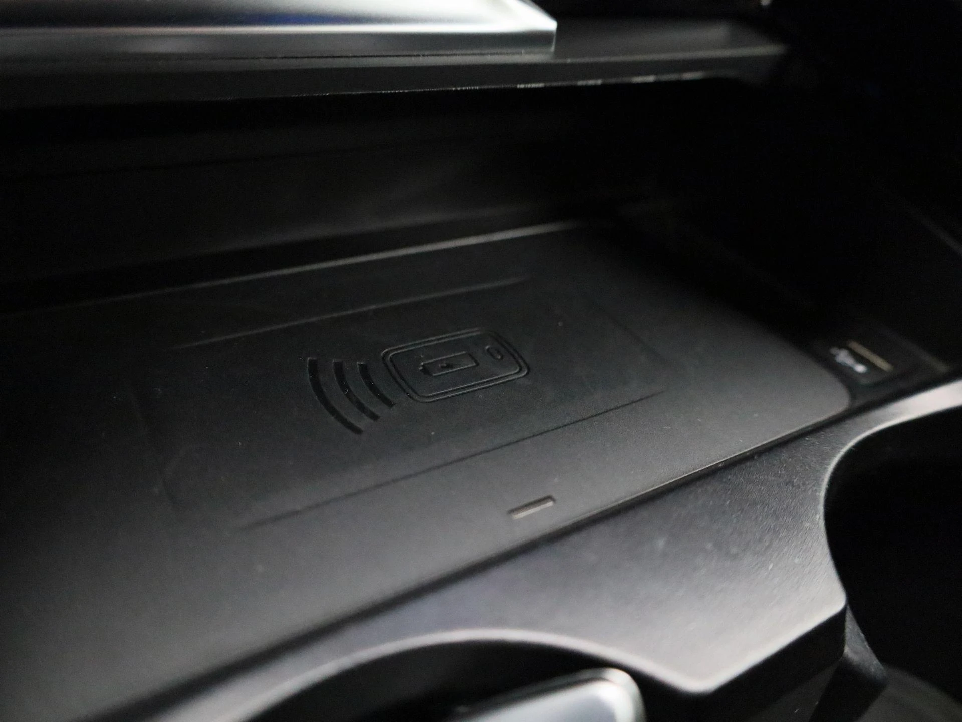 BMW-iX3-image-23