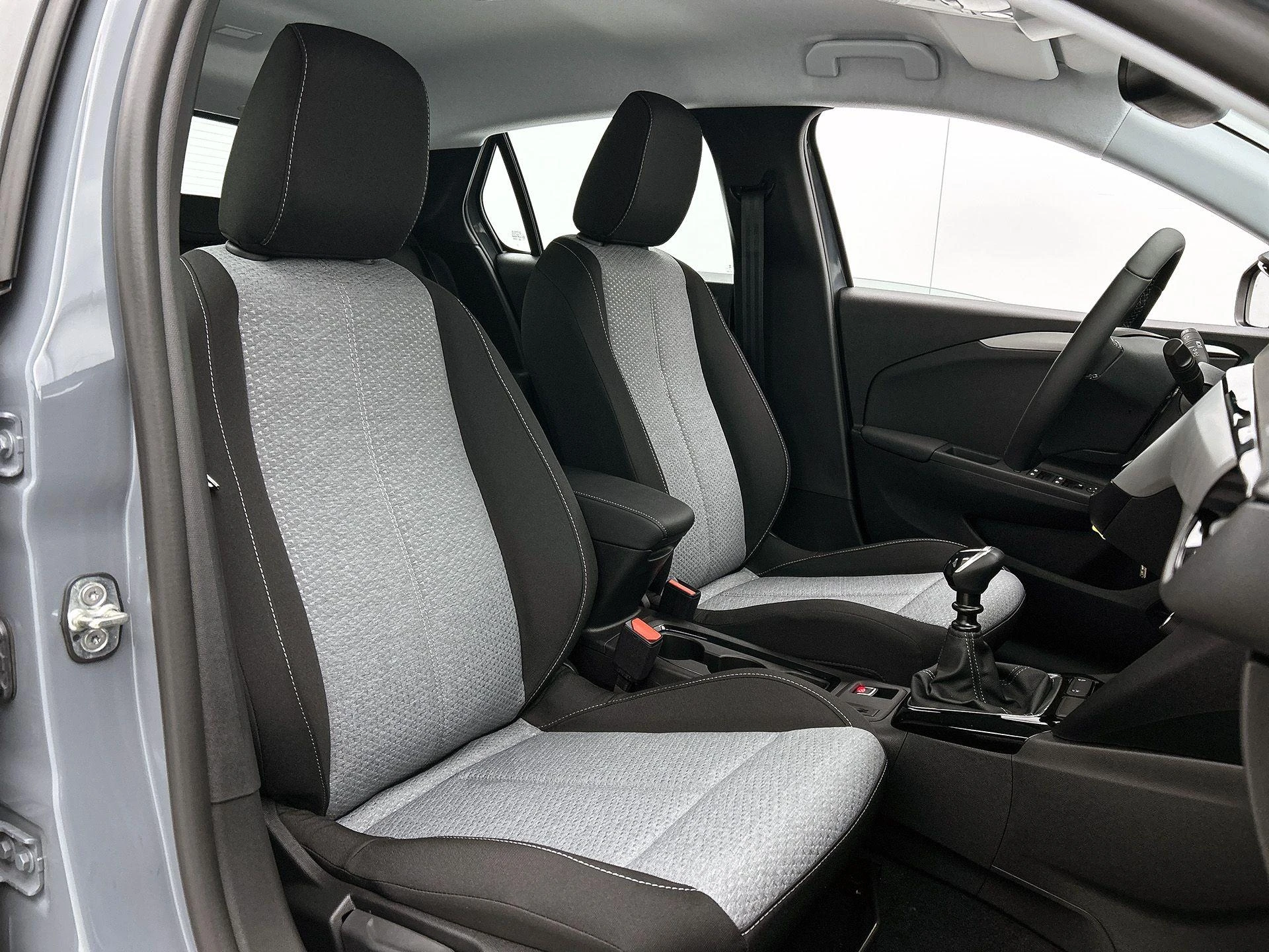 Opel-Corsa-image-37