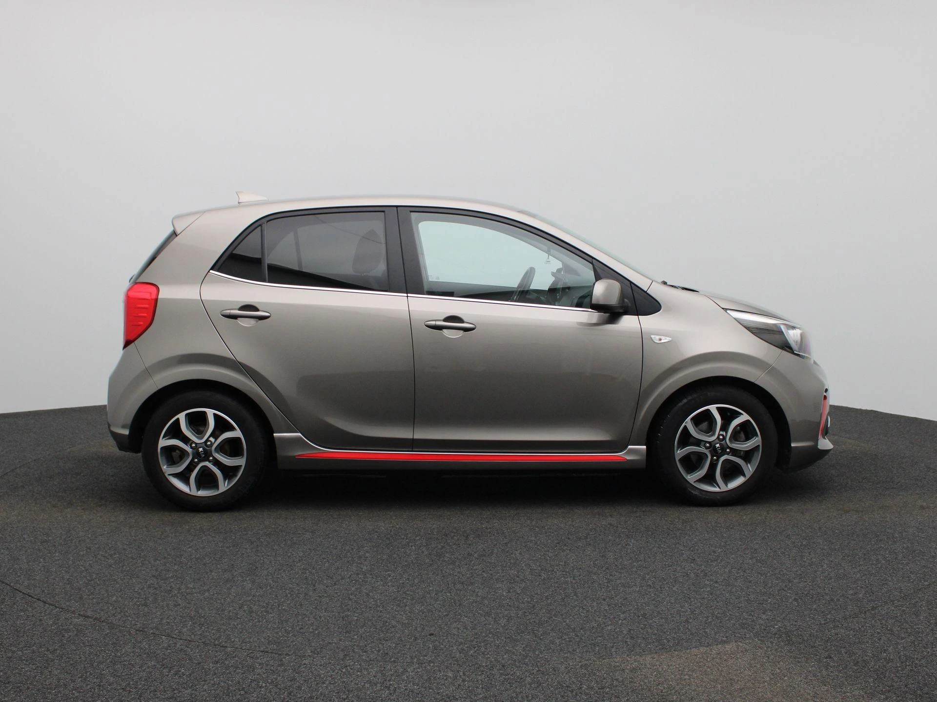 Kia-Picanto-image-5