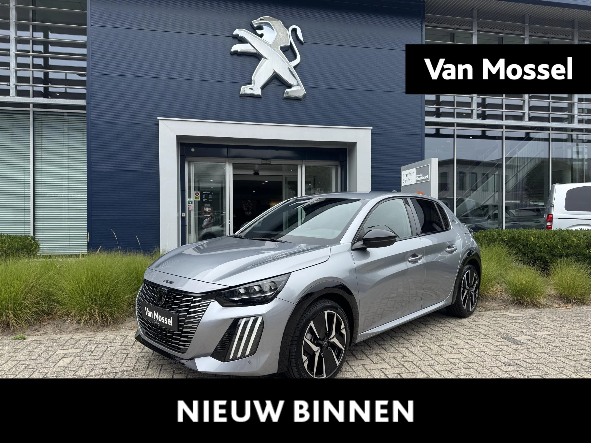 Peugeot-208-image-0