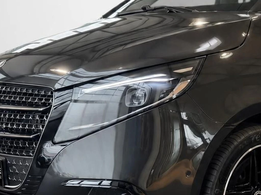 Mercedes-Benz-V-Klasse 300 d-image-3