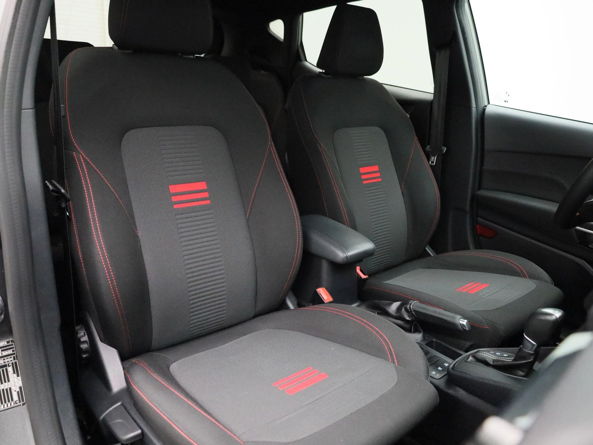 Ford Fiesta 1.0 EcoBoost Hybrid ST-Line X