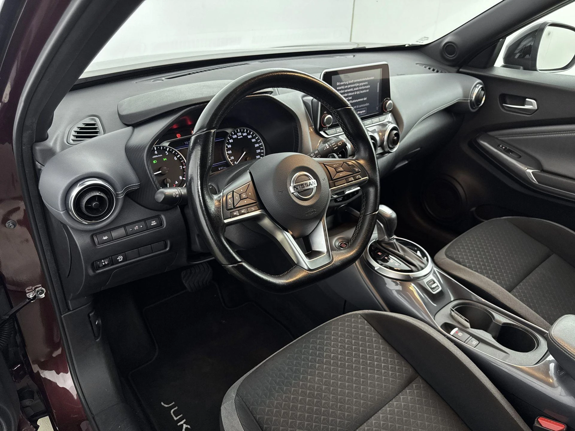 Nissan-Juke-image-16
