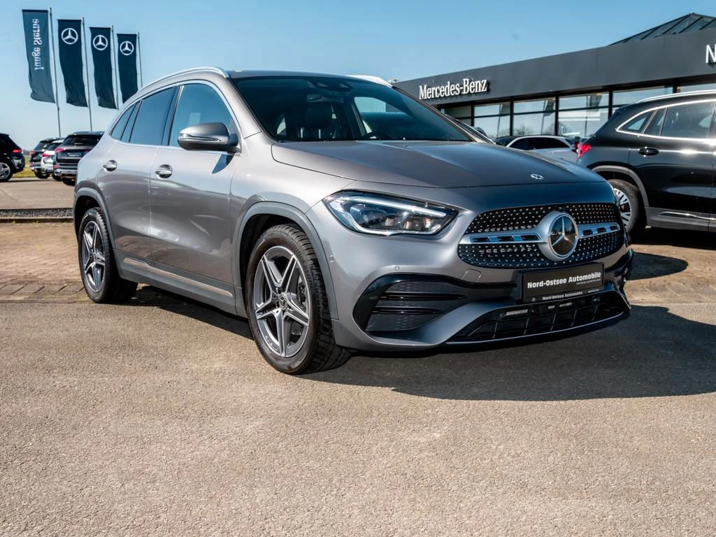 Mercedes-Benz-GLA 250-image-4
