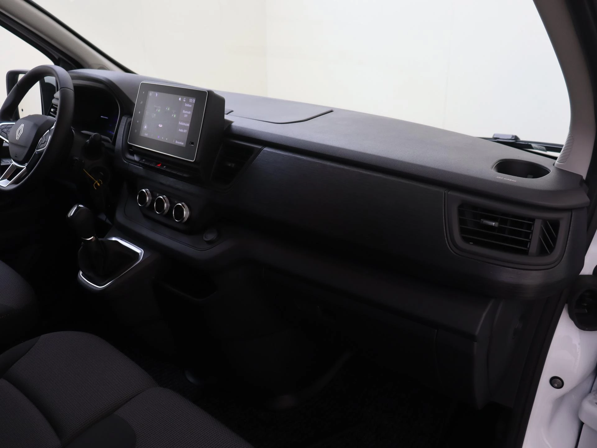 Renault-Trafic-image-10