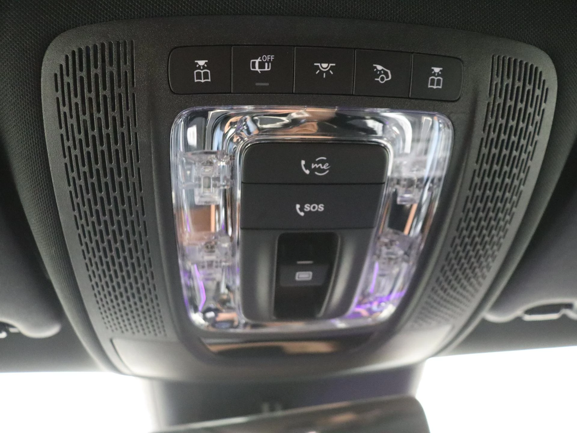 Mercedes-Benz-A-Klasse-image-27
