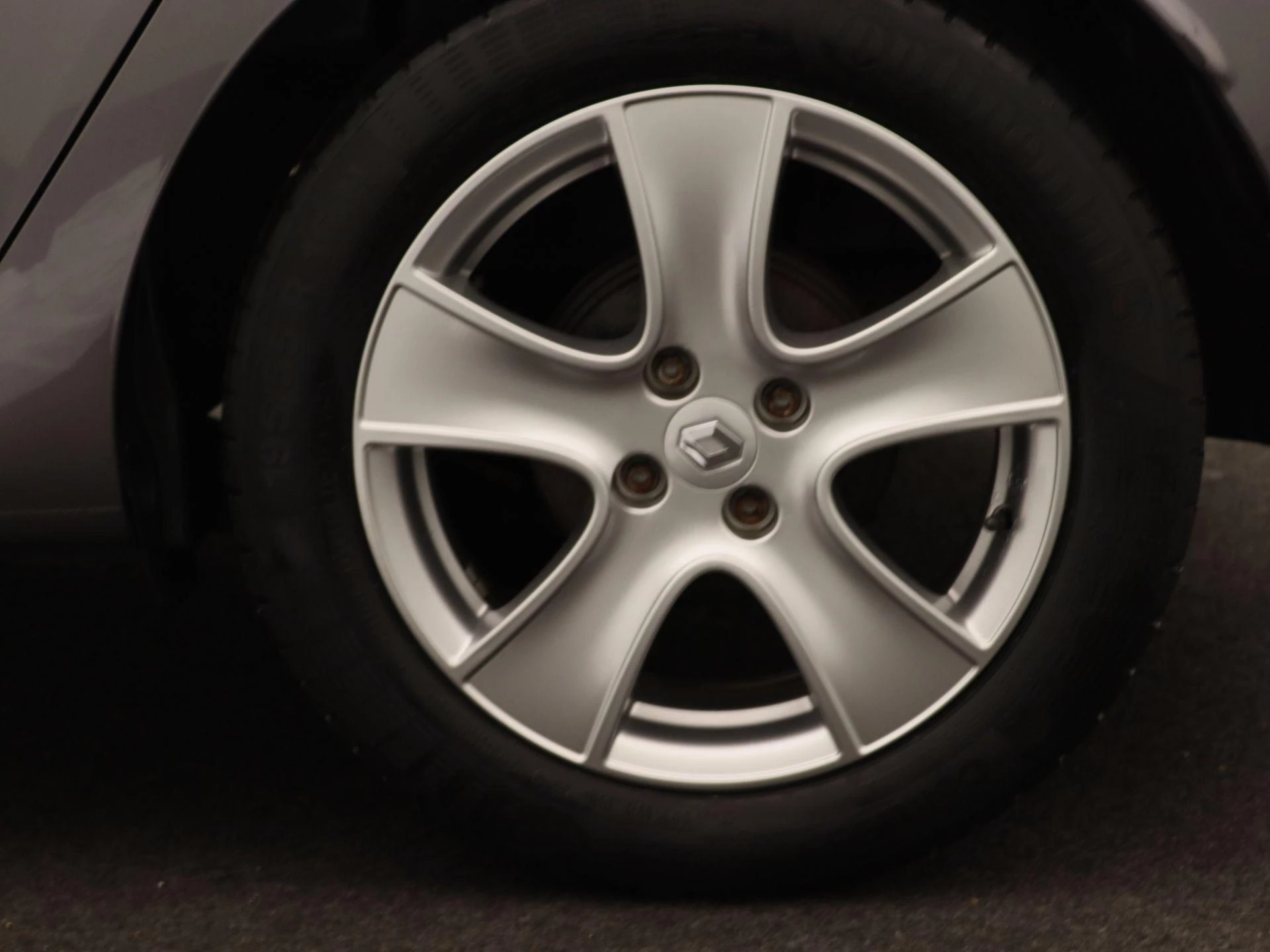 Renault-Clio-image-16