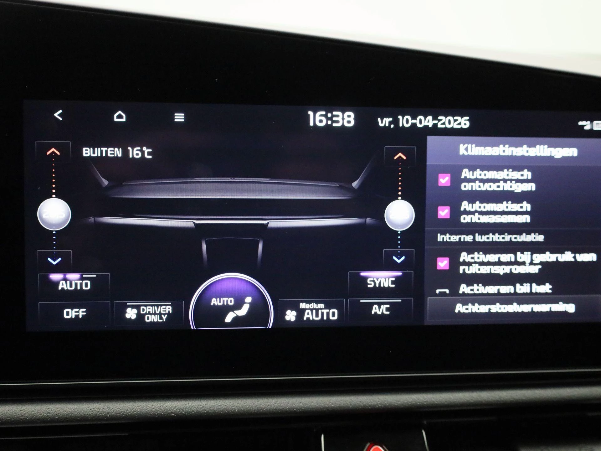 Kia-Niro-image-24
